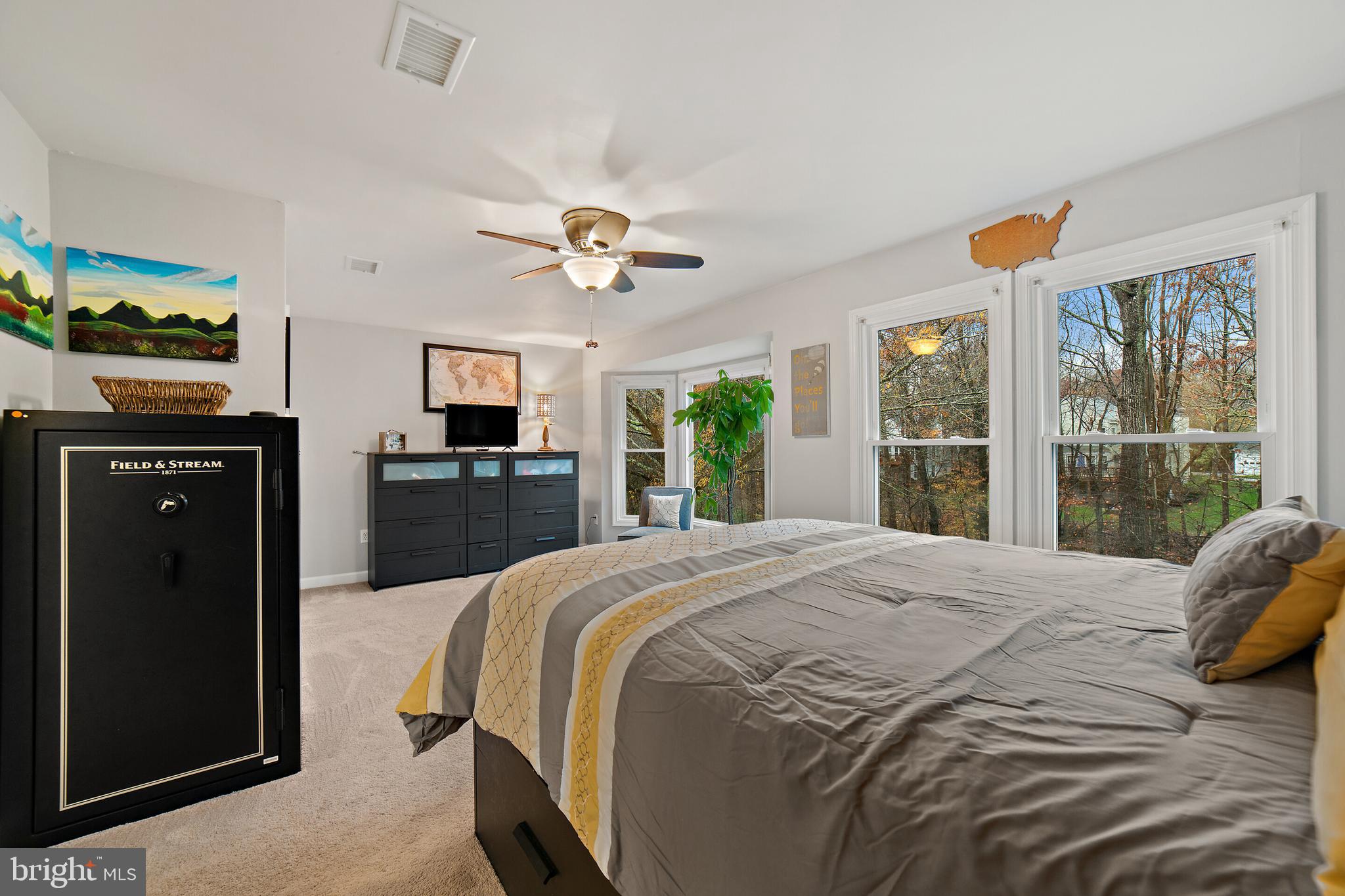 LAKE RIDGE - Residential Lease