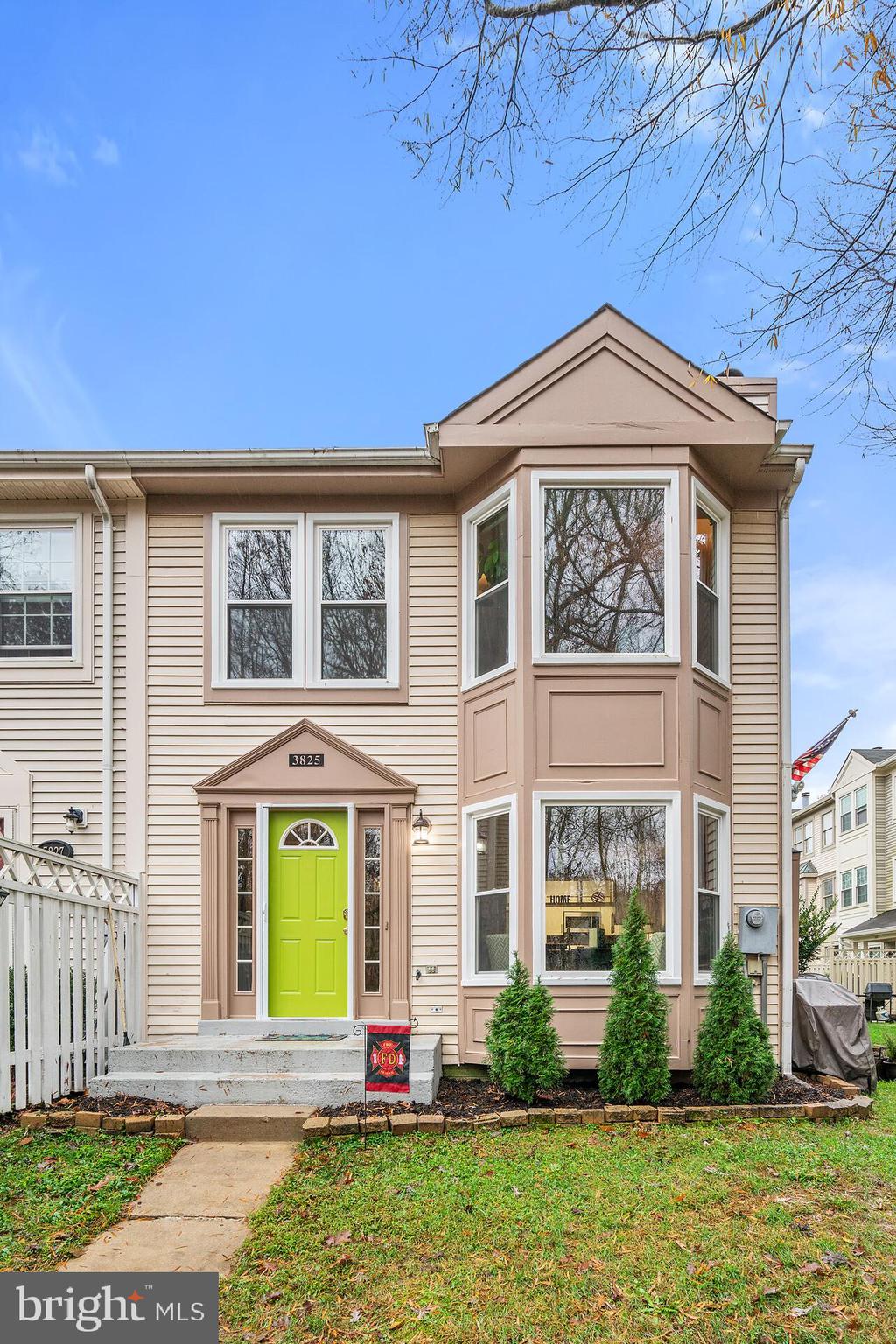 LAKE RIDGE - Residential Lease