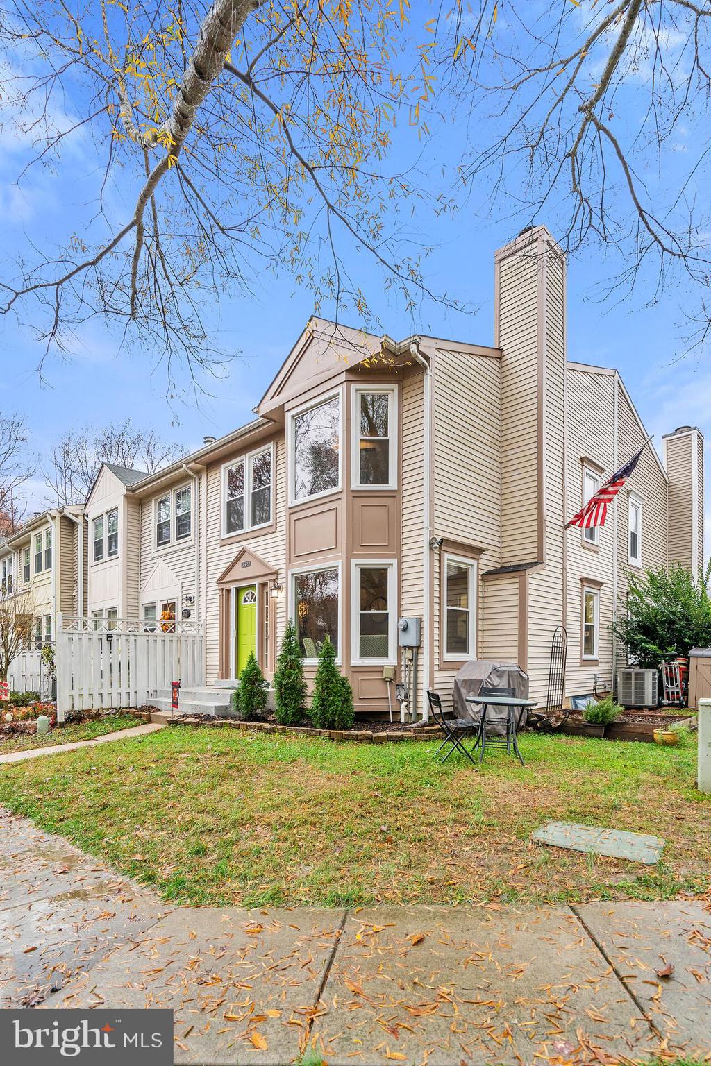 LAKE RIDGE - Residential Lease