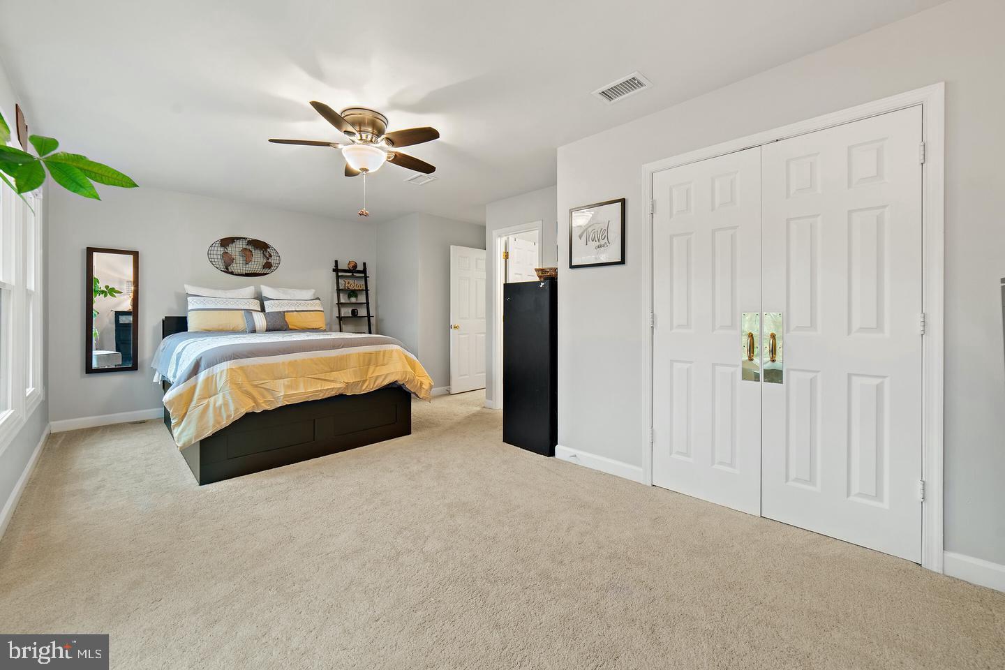 LAKE RIDGE - Residential Lease