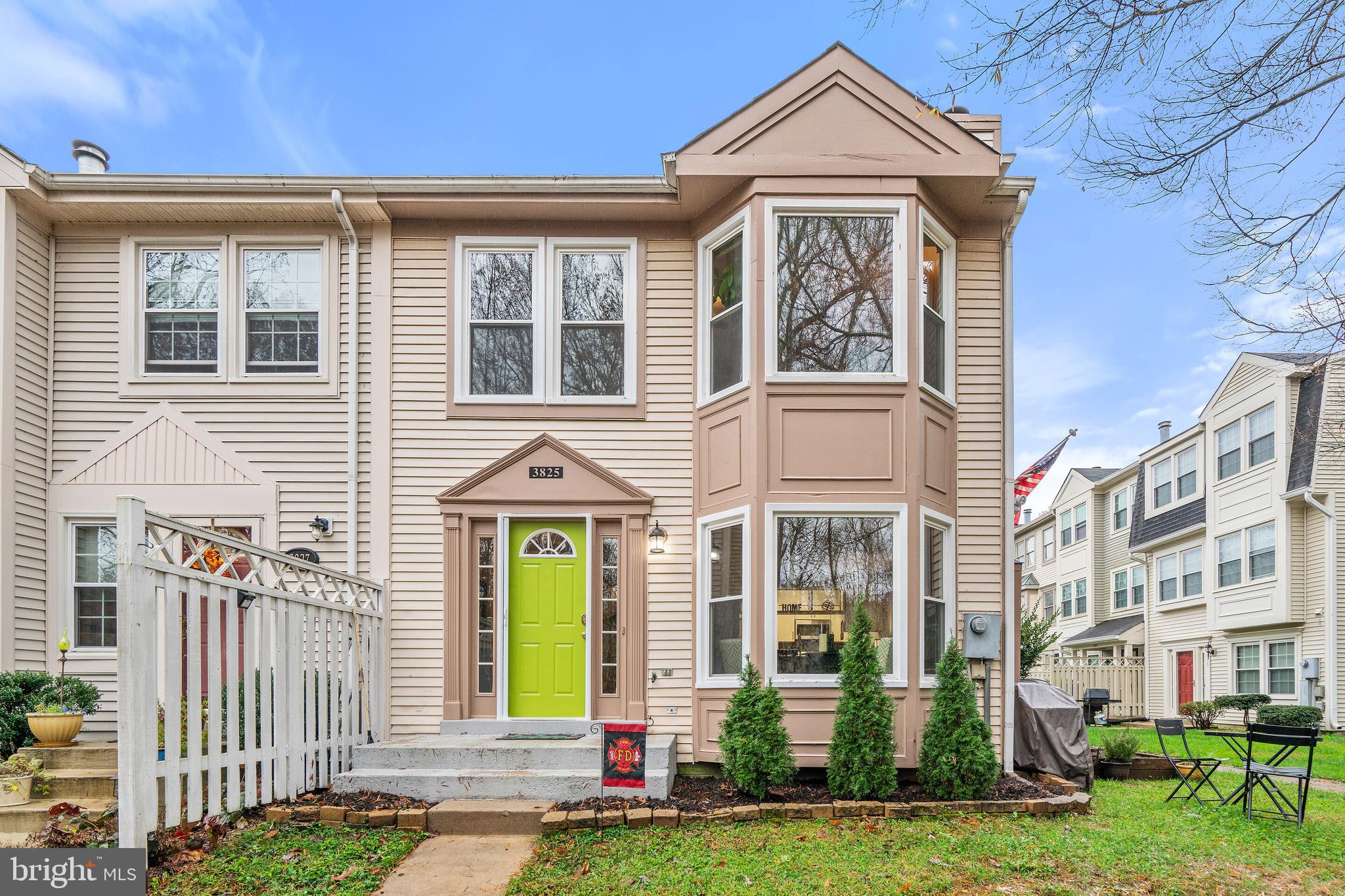 LAKE RIDGE - Residential Lease