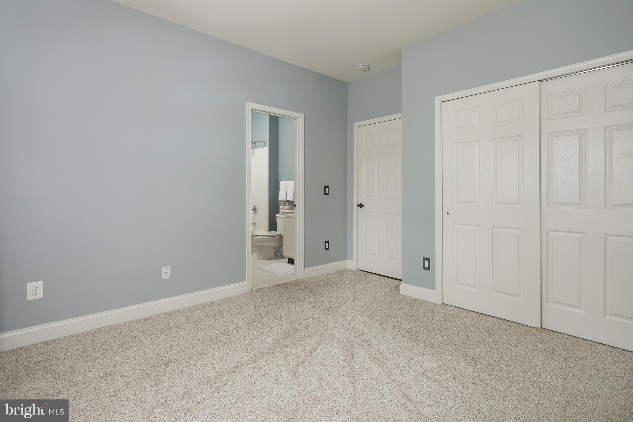 DOMINION VALLEY COUNTRY CLUB - Residential