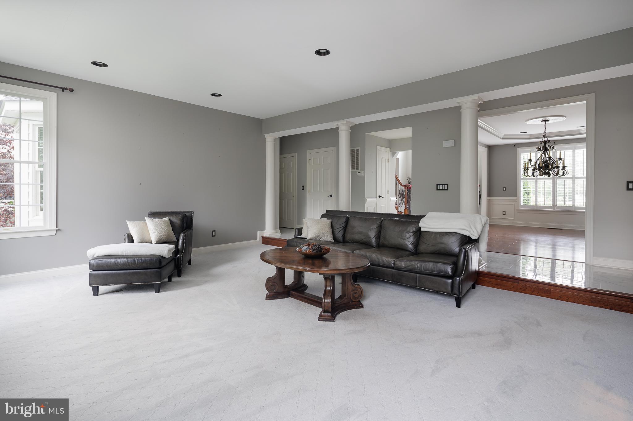 DOMINION VALLEY COUNTRY CLUB - Residential