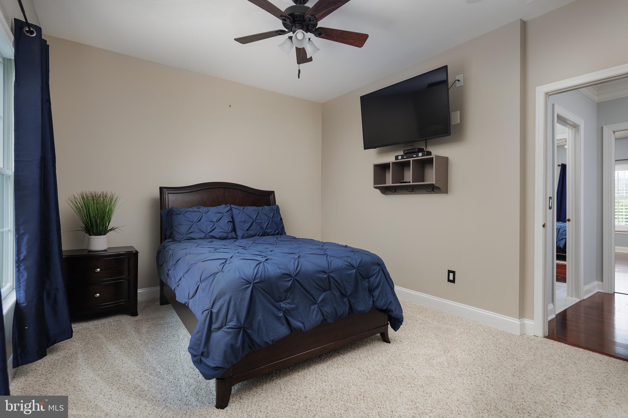 DOMINION VALLEY COUNTRY CLUB - Residential