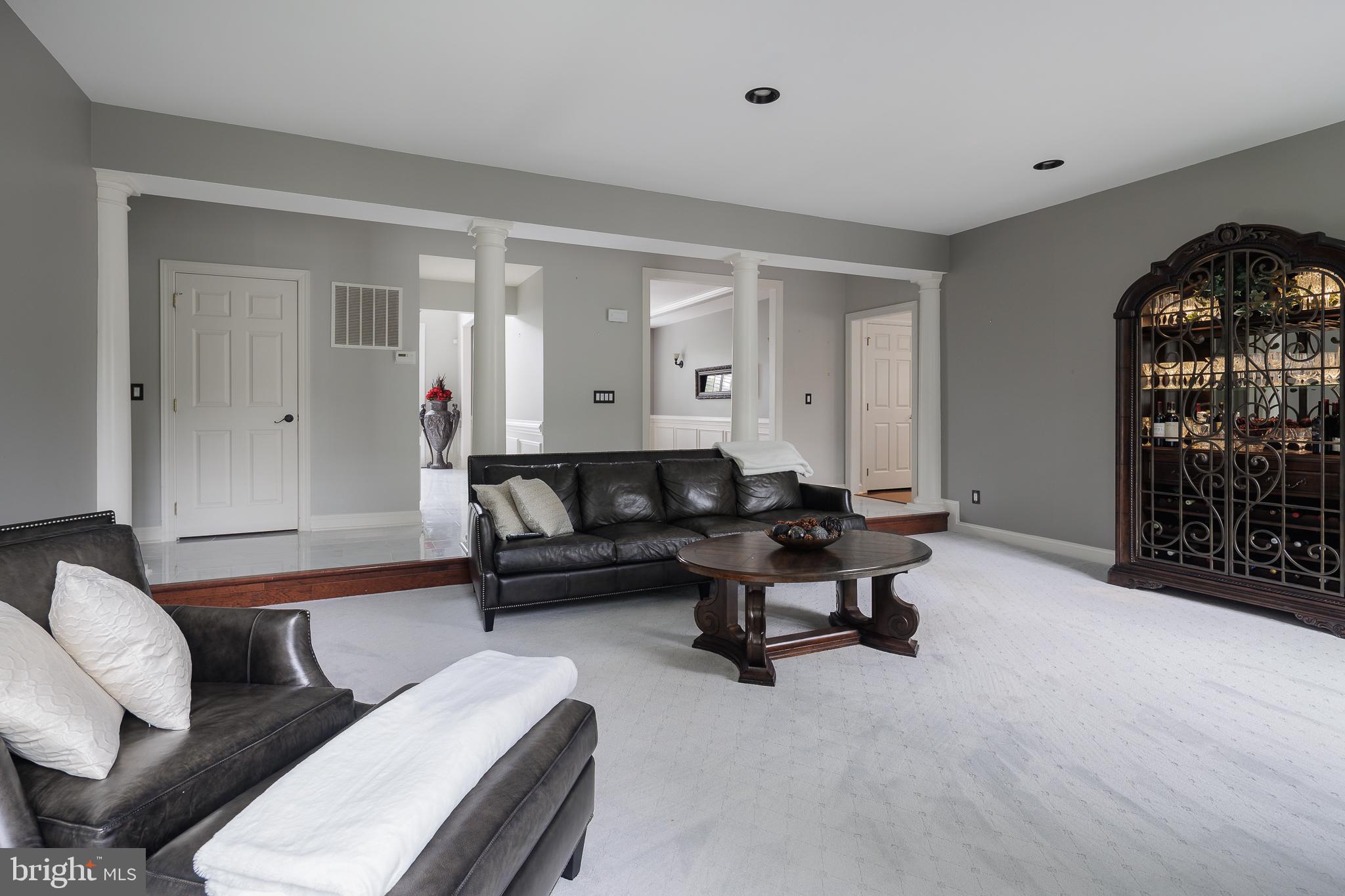 DOMINION VALLEY COUNTRY CLUB - Residential