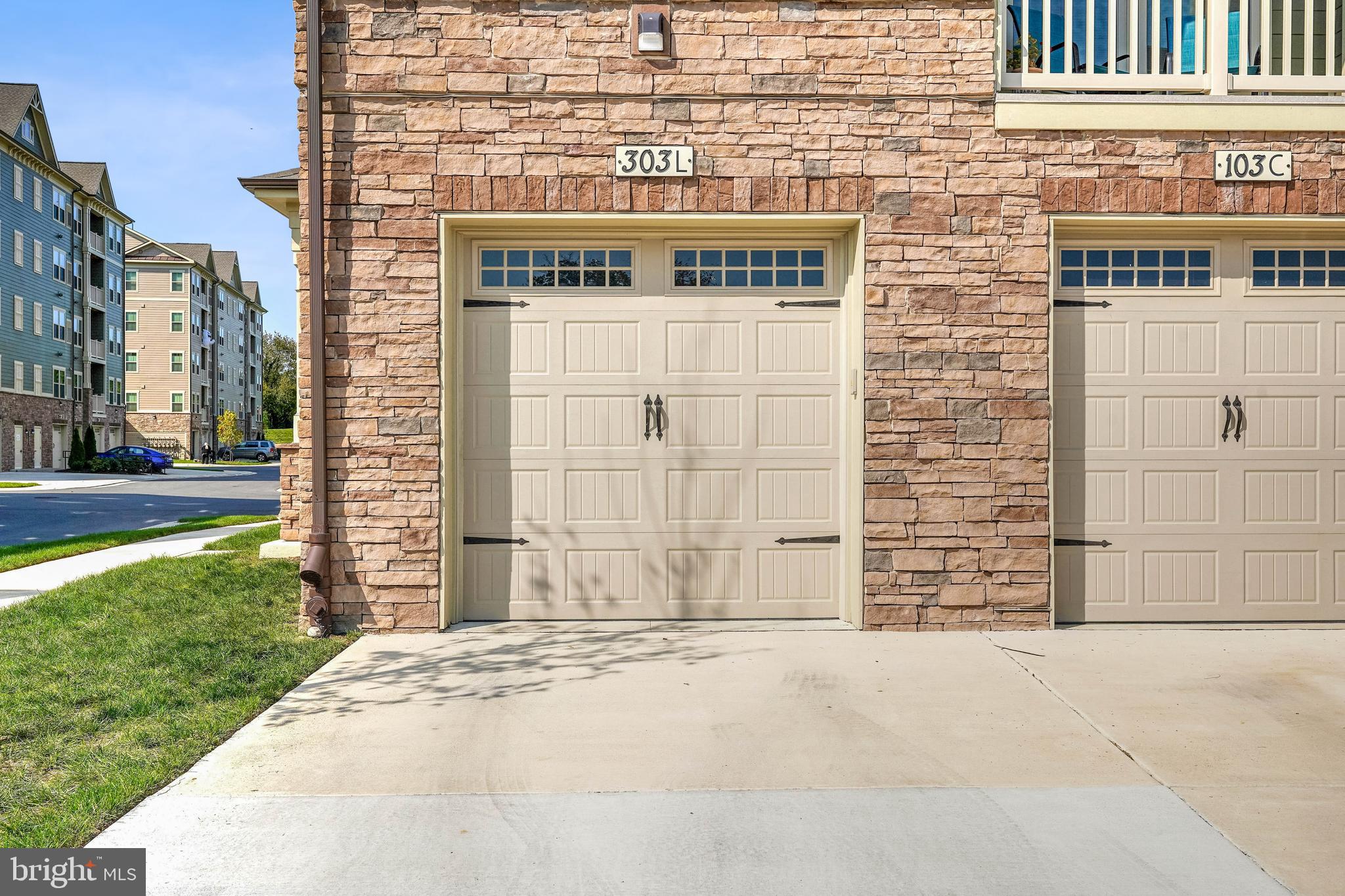 THE WOODLANDS - Residential