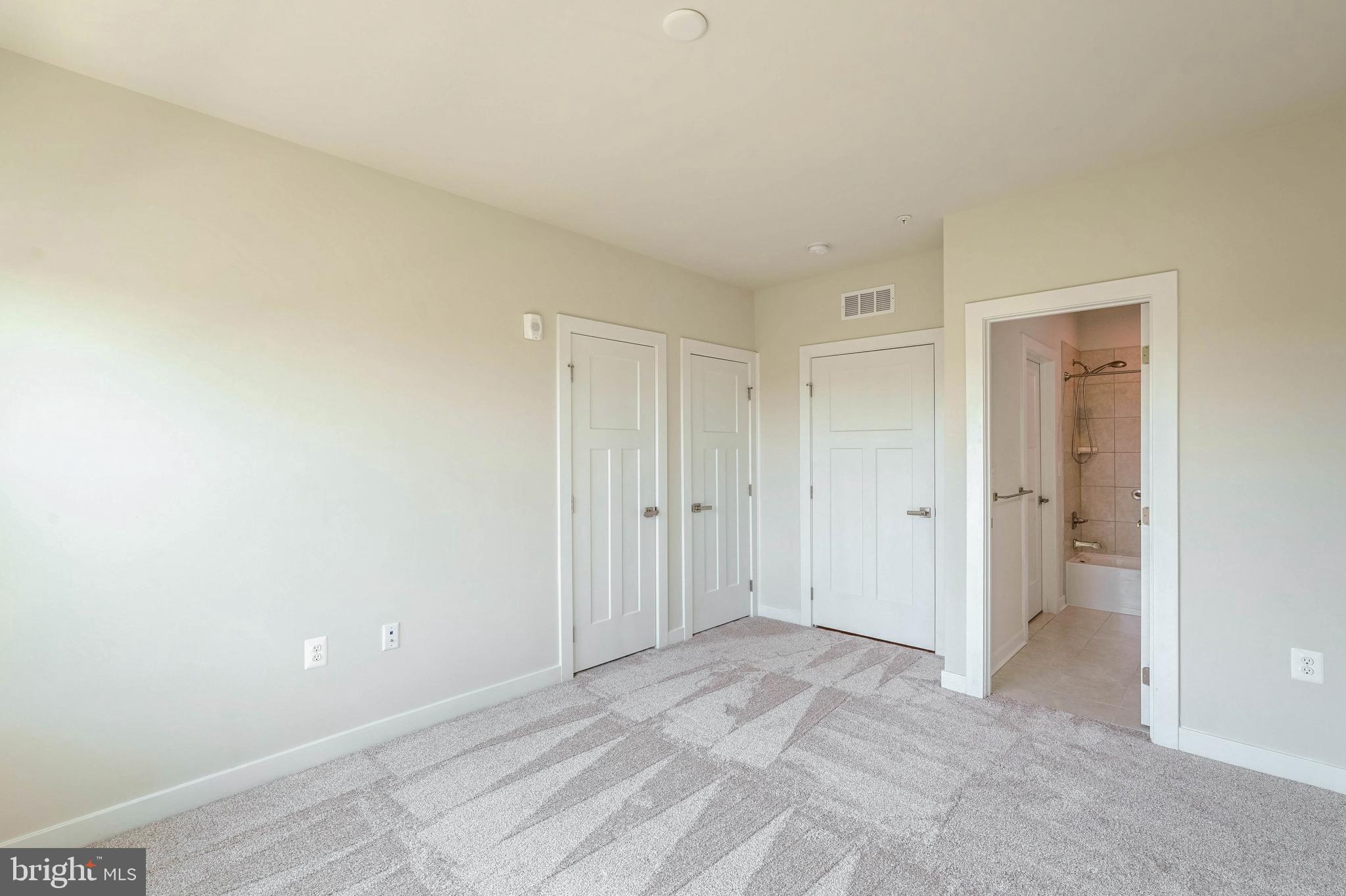 THE WOODLANDS - Residential