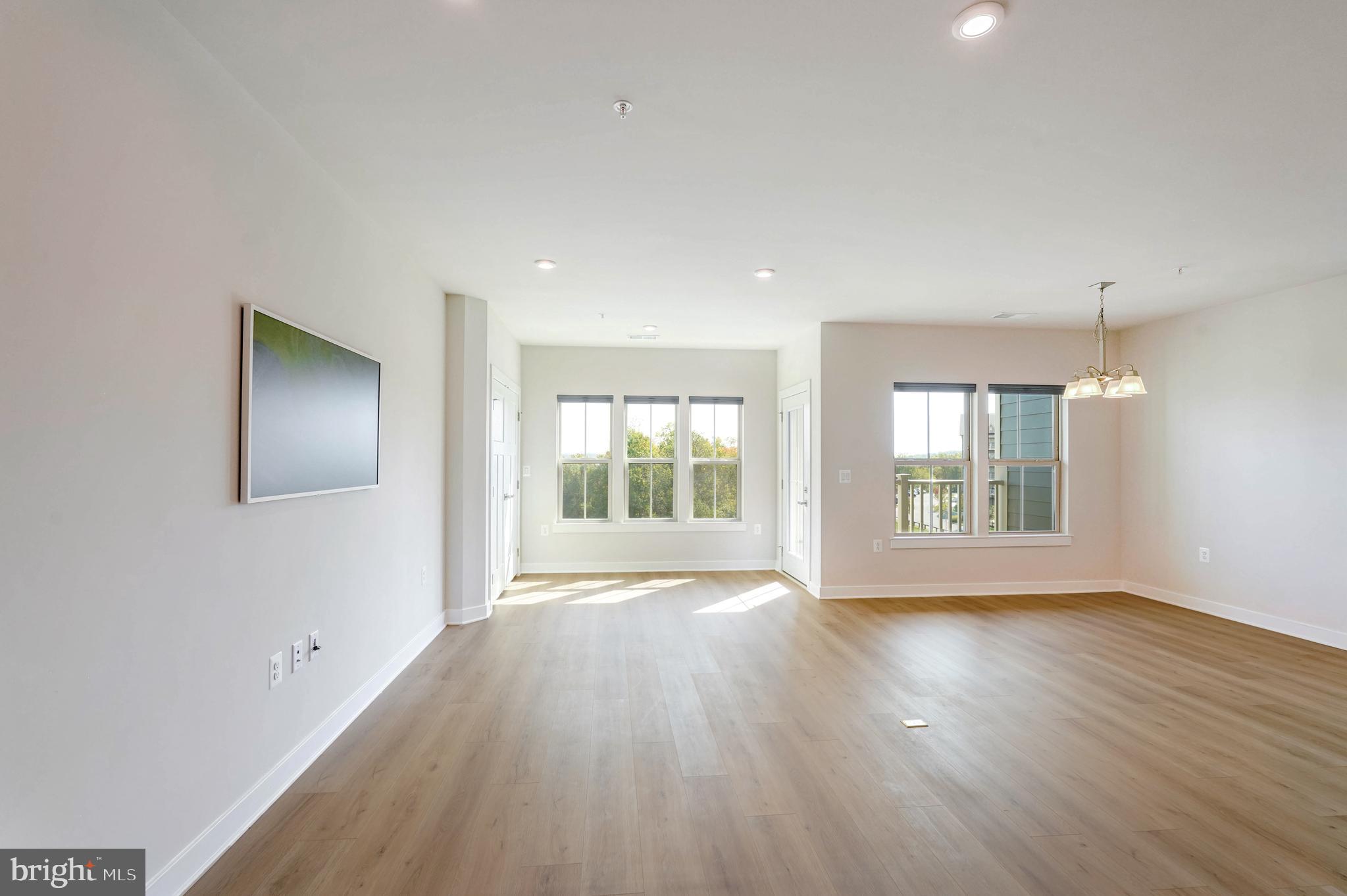 THE WOODLANDS - Residential