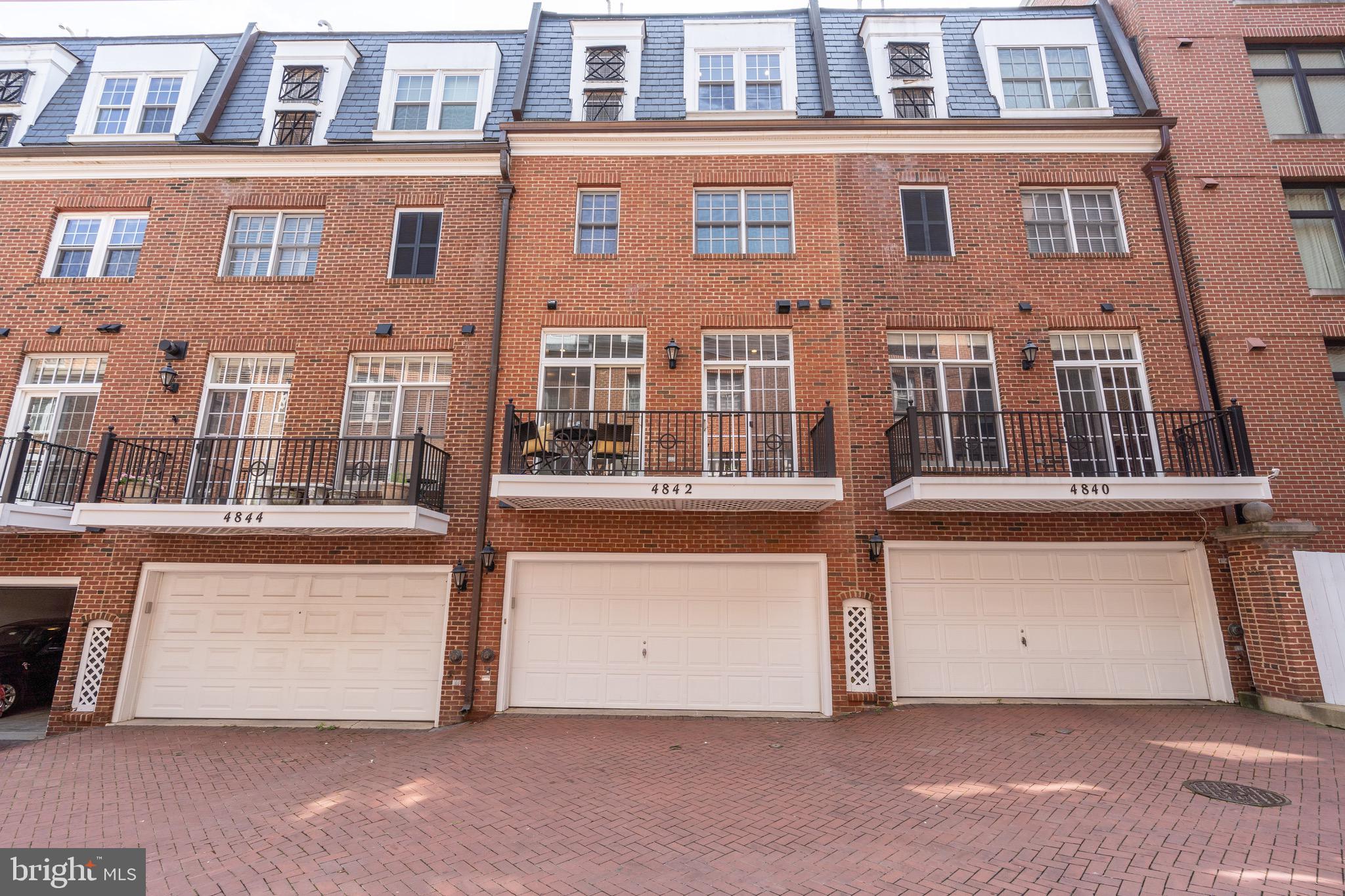 EDGEMOOR - Residential