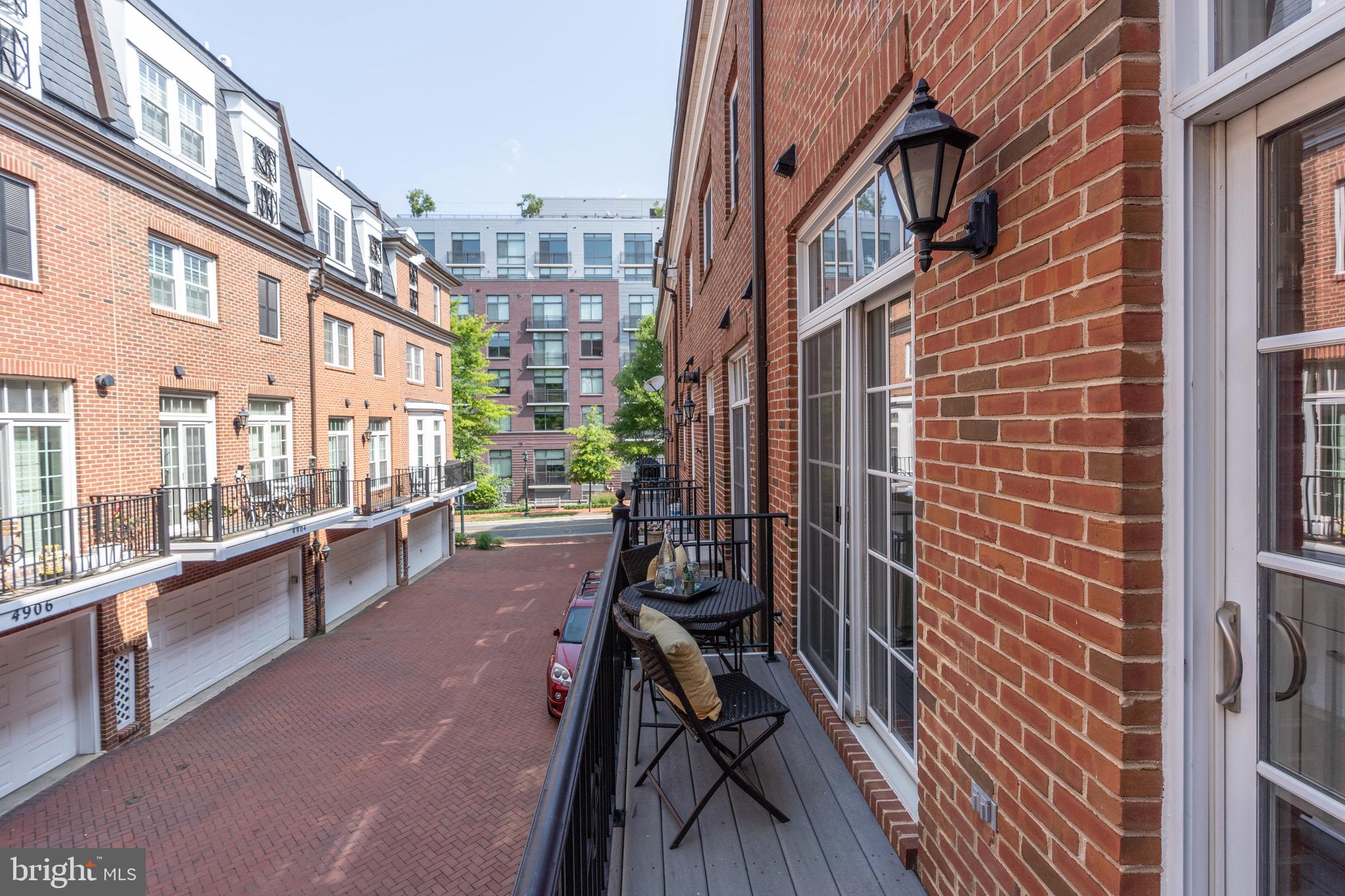 EDGEMOOR - Residential