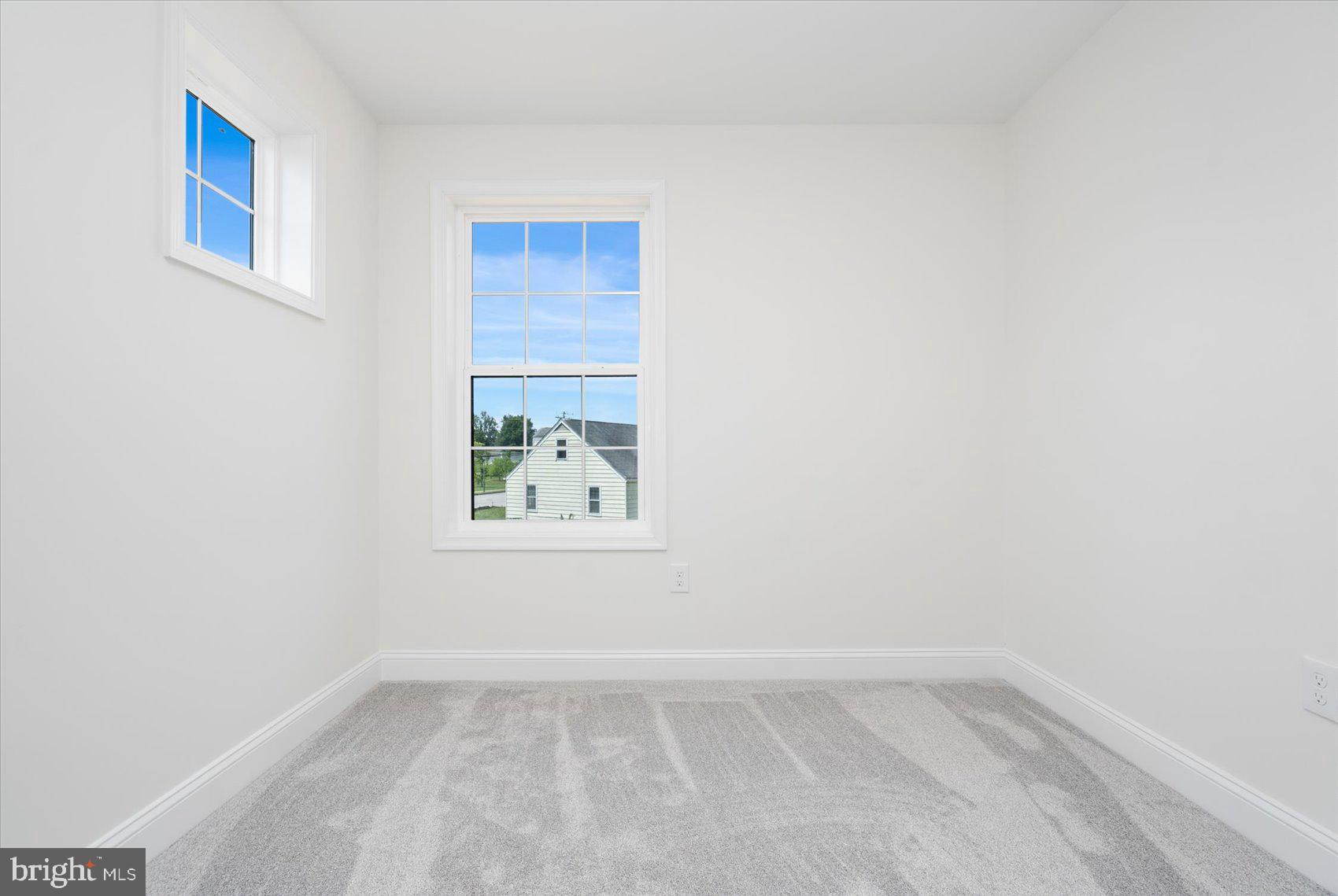 OLIVER BEACH - Residential