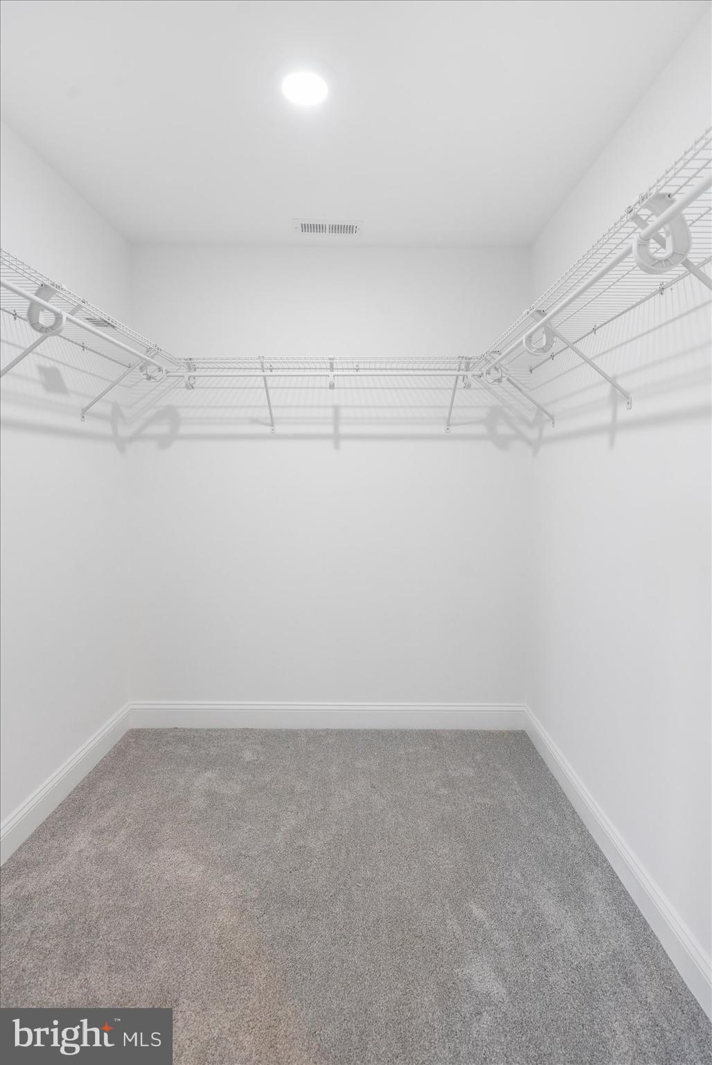 OLIVER BEACH - Residential