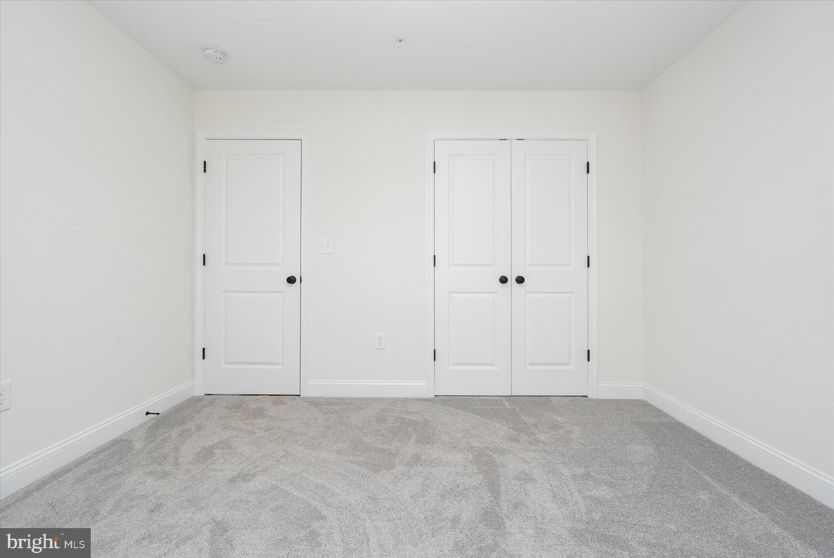 OLIVER BEACH - Residential