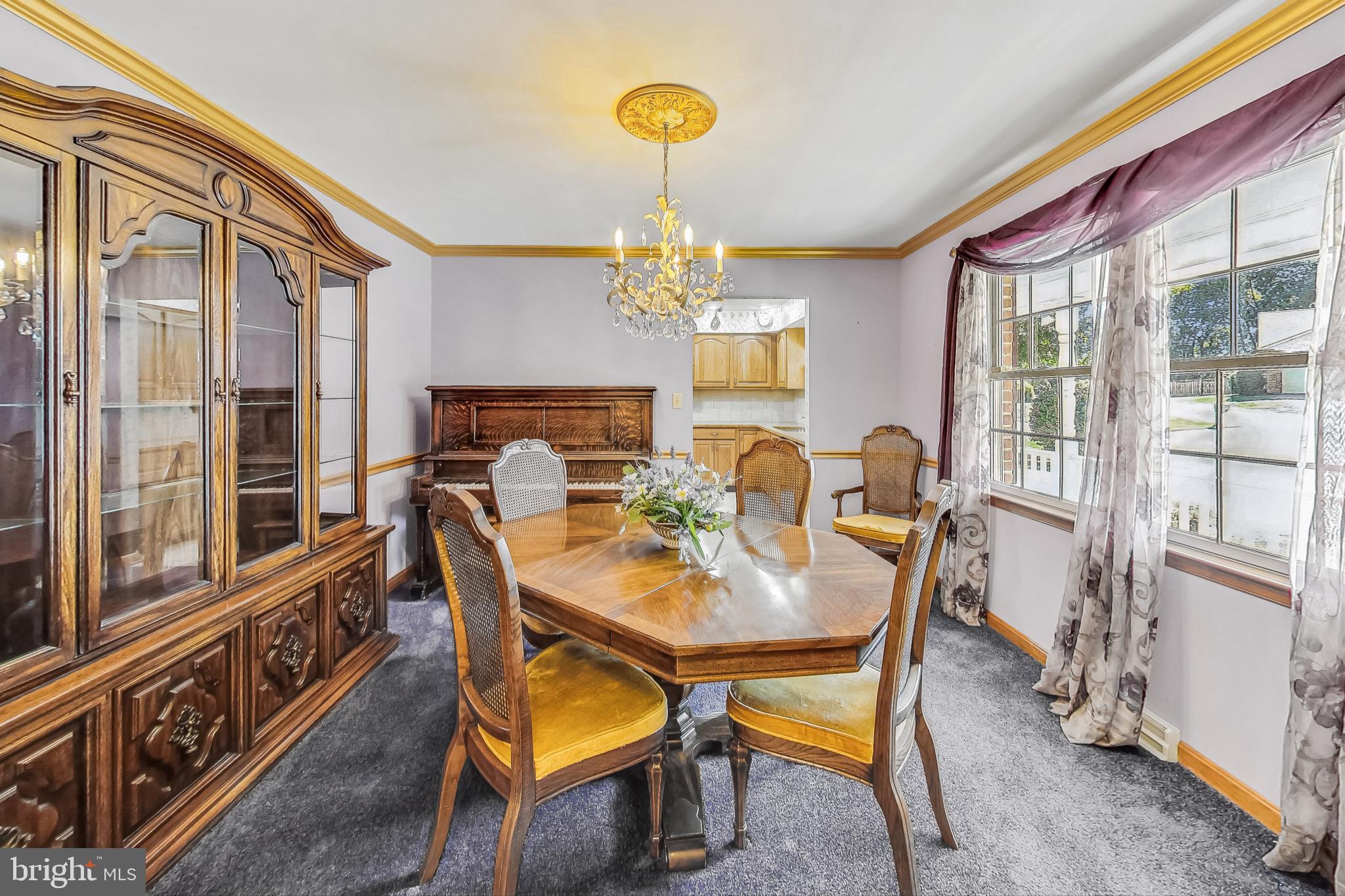 COLONIAL PARK EAST - Residential