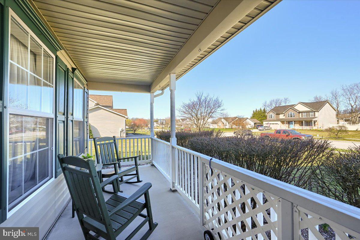 ALLWOOD MANOR - Residential