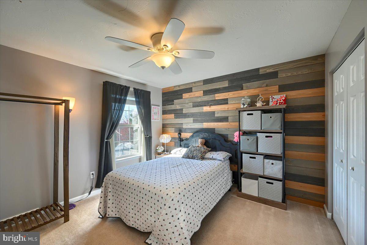 ALLWOOD MANOR - Residential