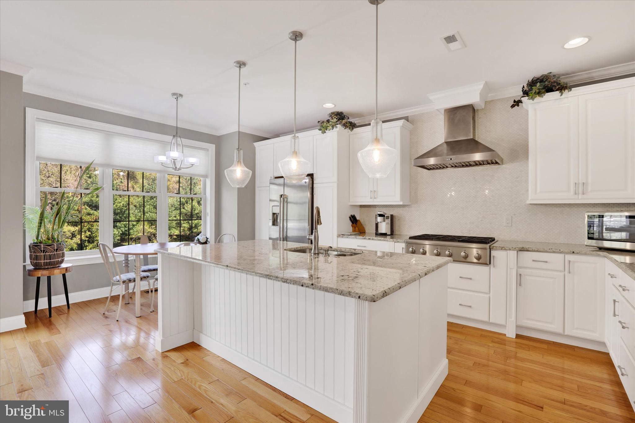 WALDEN SQUARE - Residential