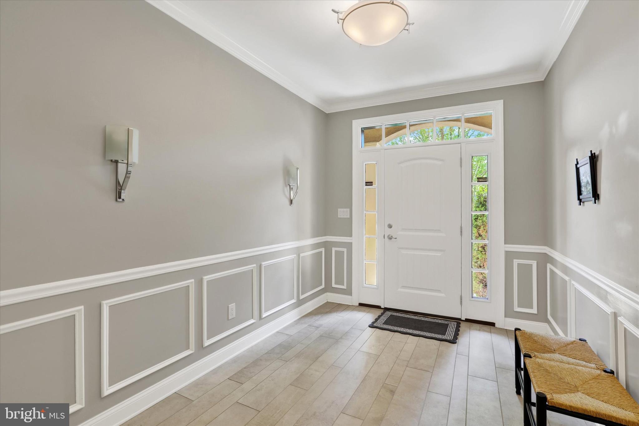 WALDEN SQUARE - Residential