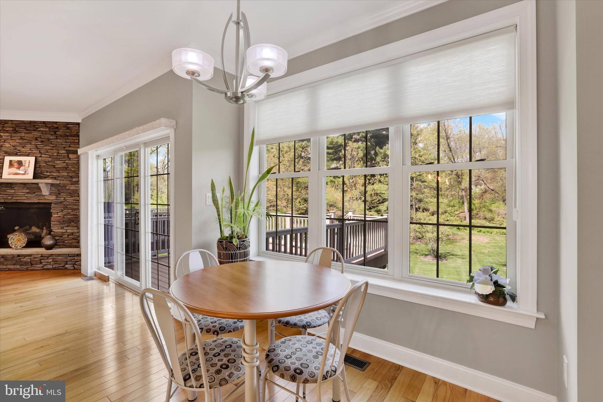 WALDEN SQUARE - Residential