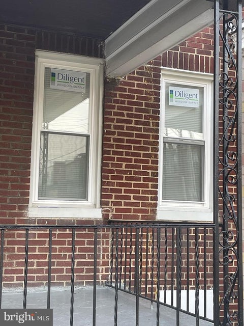 Townhouse For Sale - 2207 W Fayette Street<br/> BALTIMORE, MD 21223