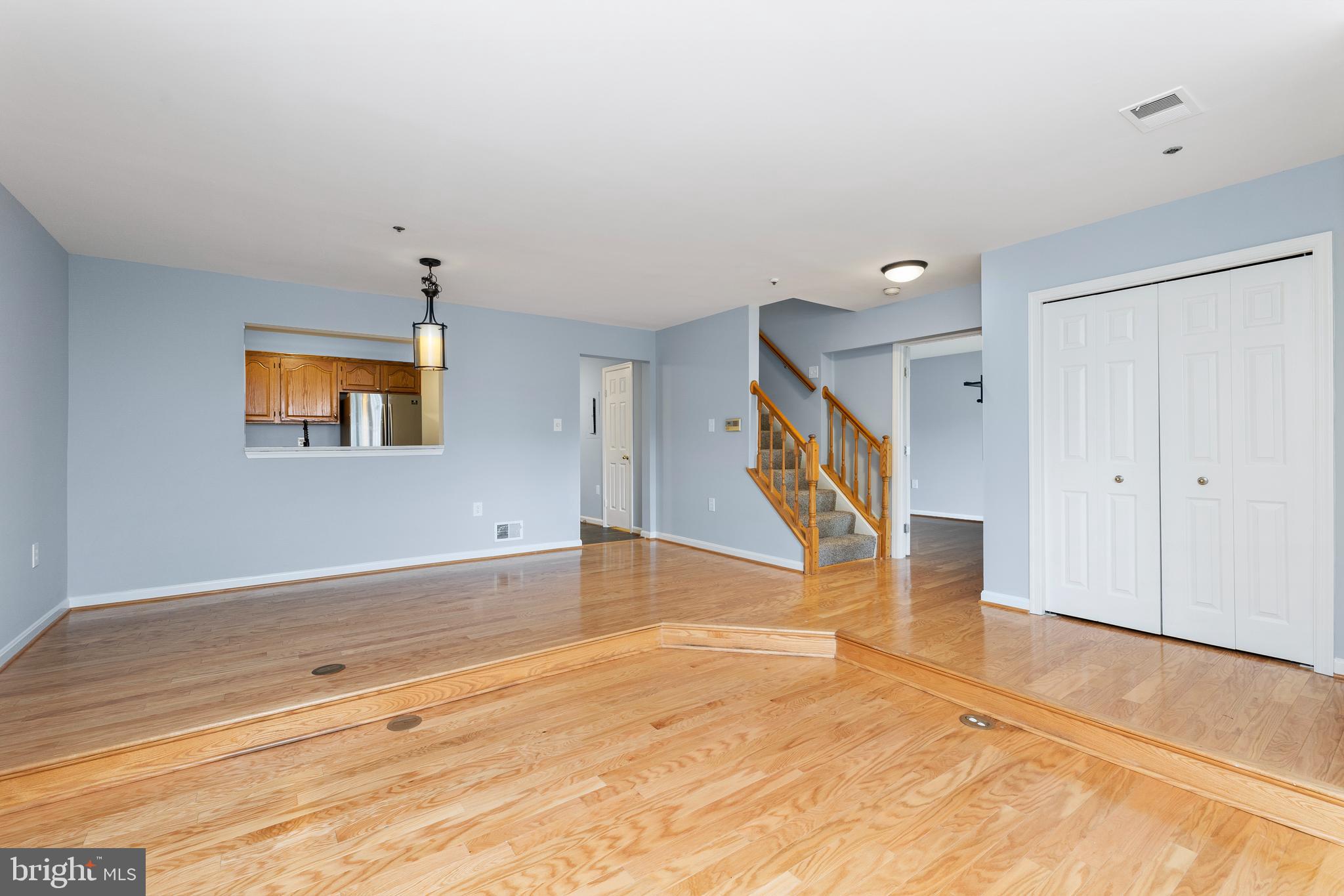 CARRIAGE PARK - Residential Lease