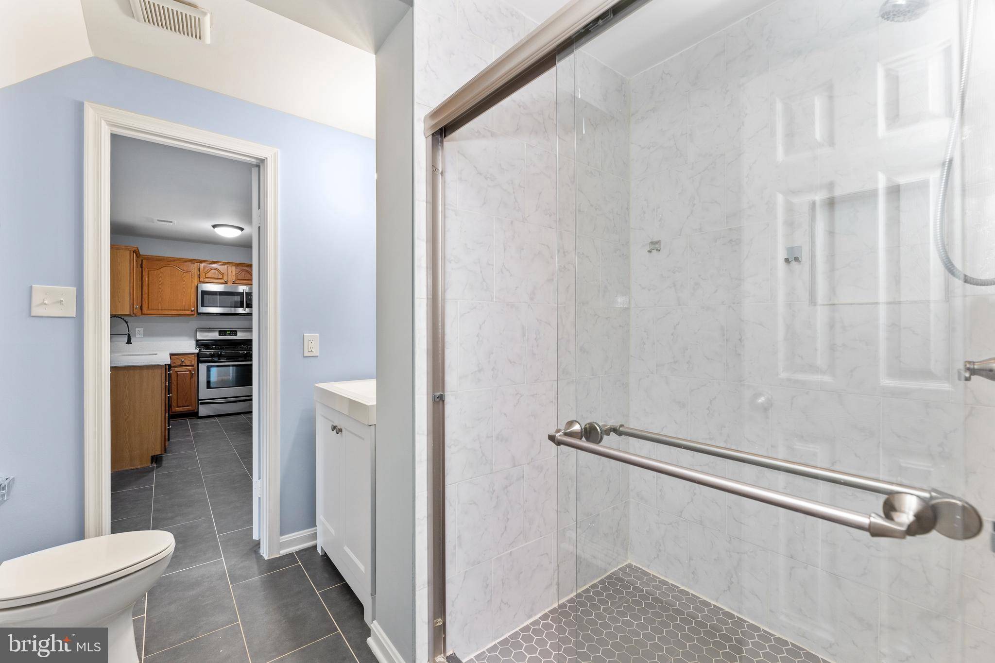 CARRIAGE PARK - Residential Lease