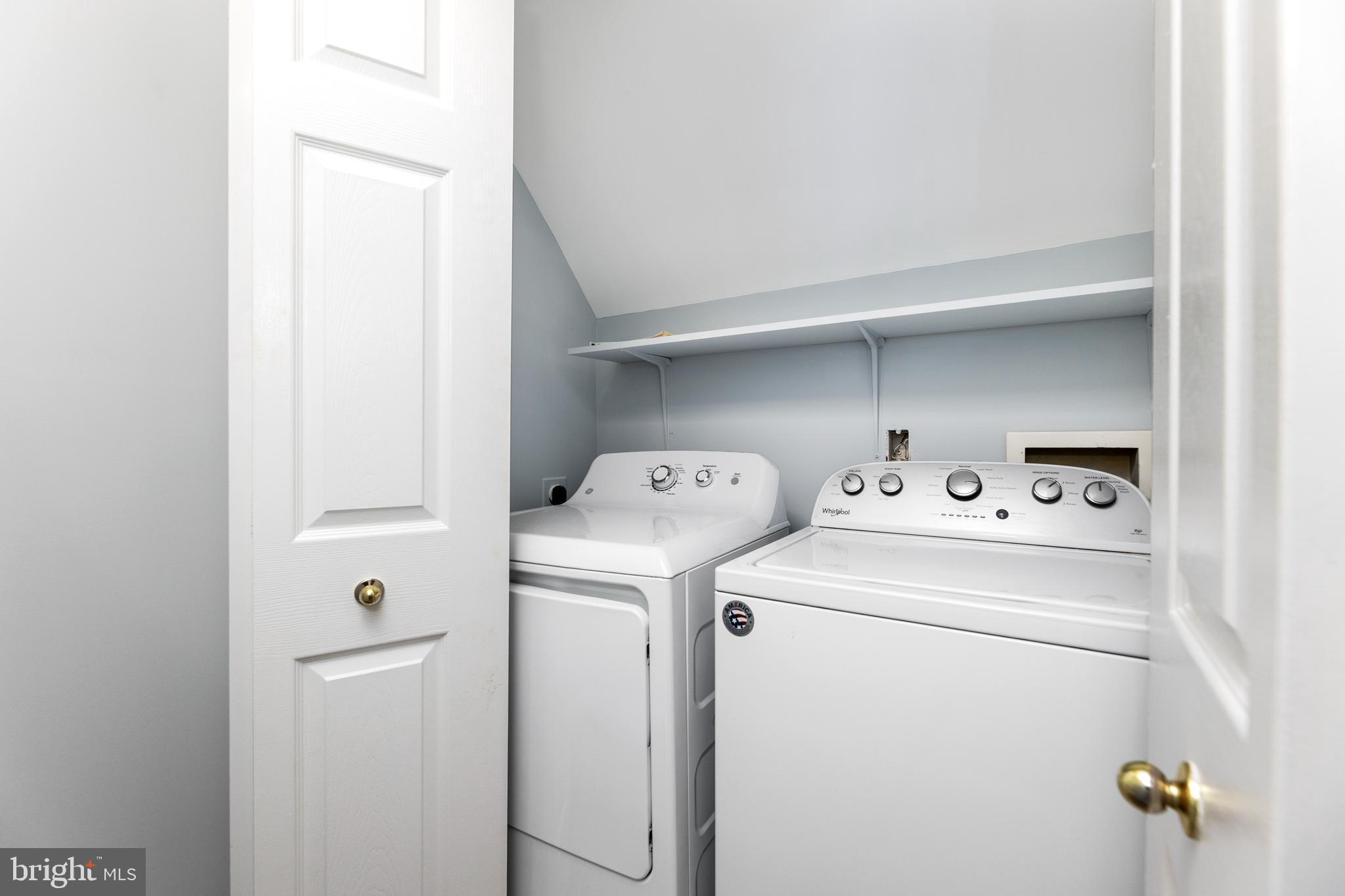 CARRIAGE PARK - Residential Lease