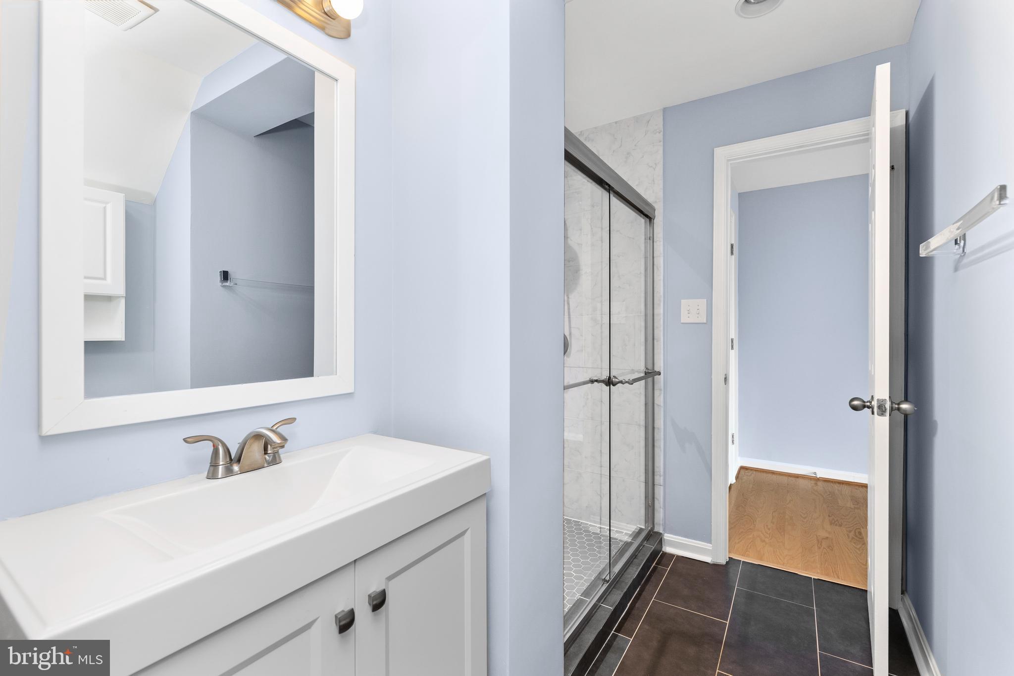 CARRIAGE PARK - Residential Lease