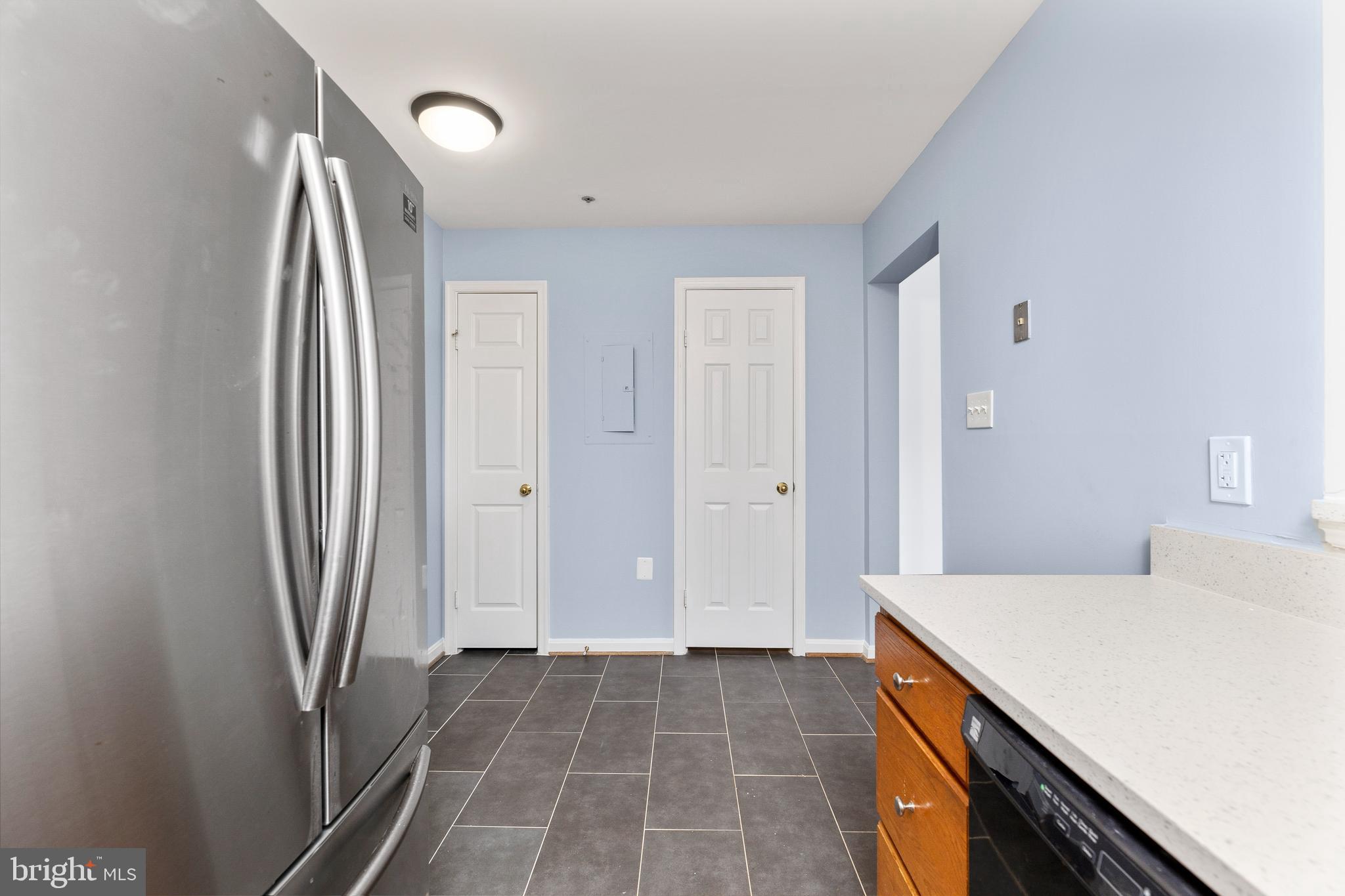 CARRIAGE PARK - Residential Lease