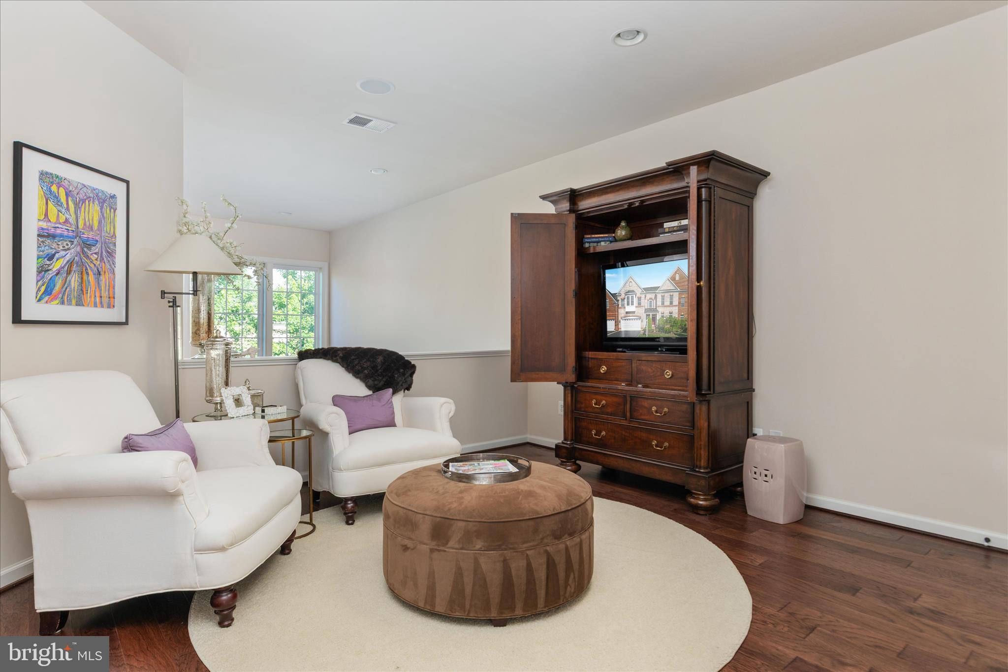 KENSINGTON MANOR - Residential