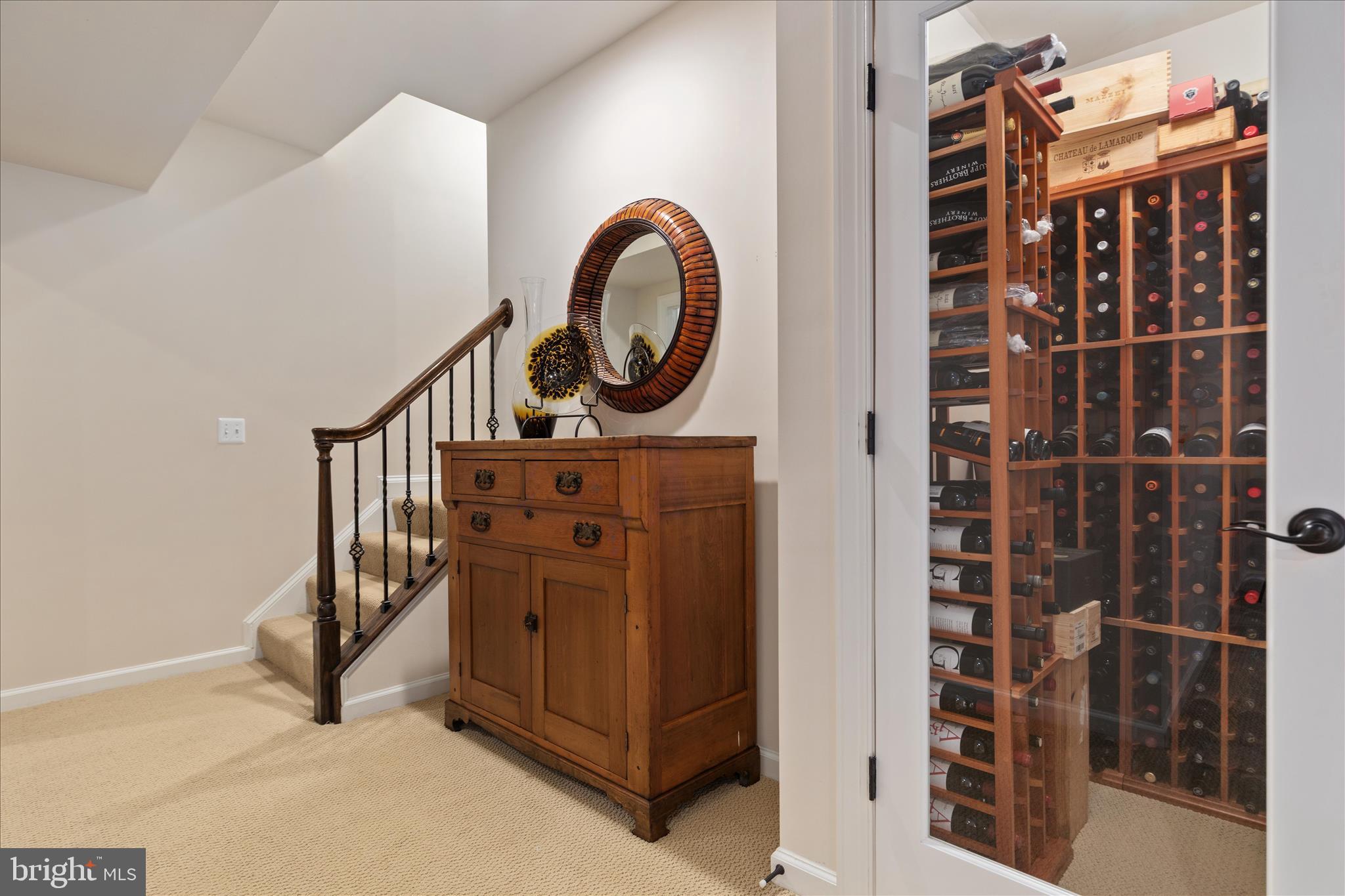 KENSINGTON MANOR - Residential