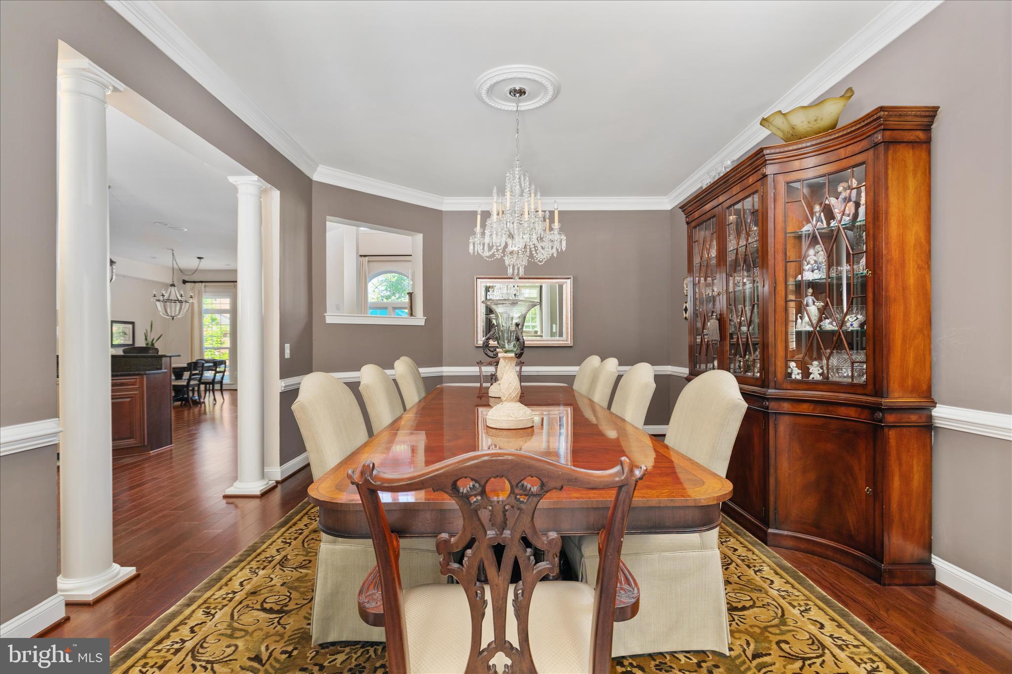 KENSINGTON MANOR - Residential