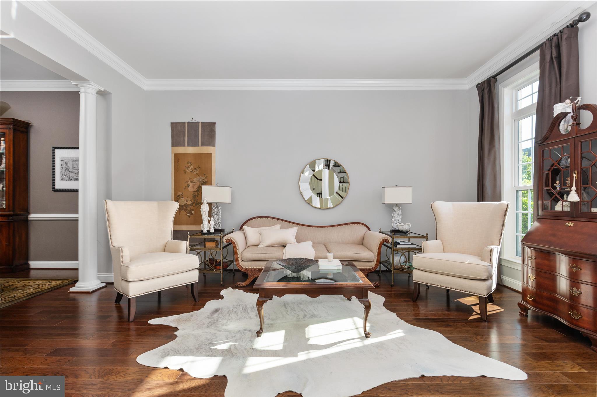 KENSINGTON MANOR - Residential