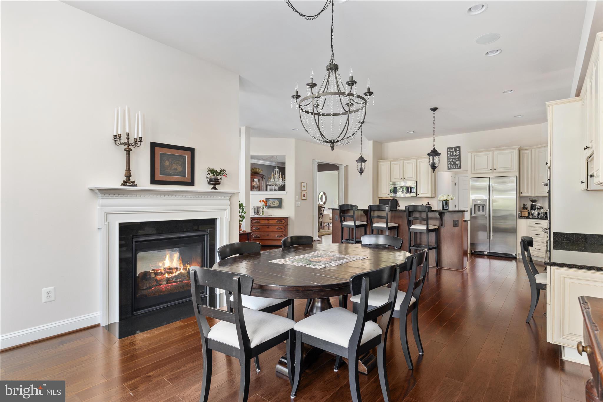 KENSINGTON MANOR - Residential