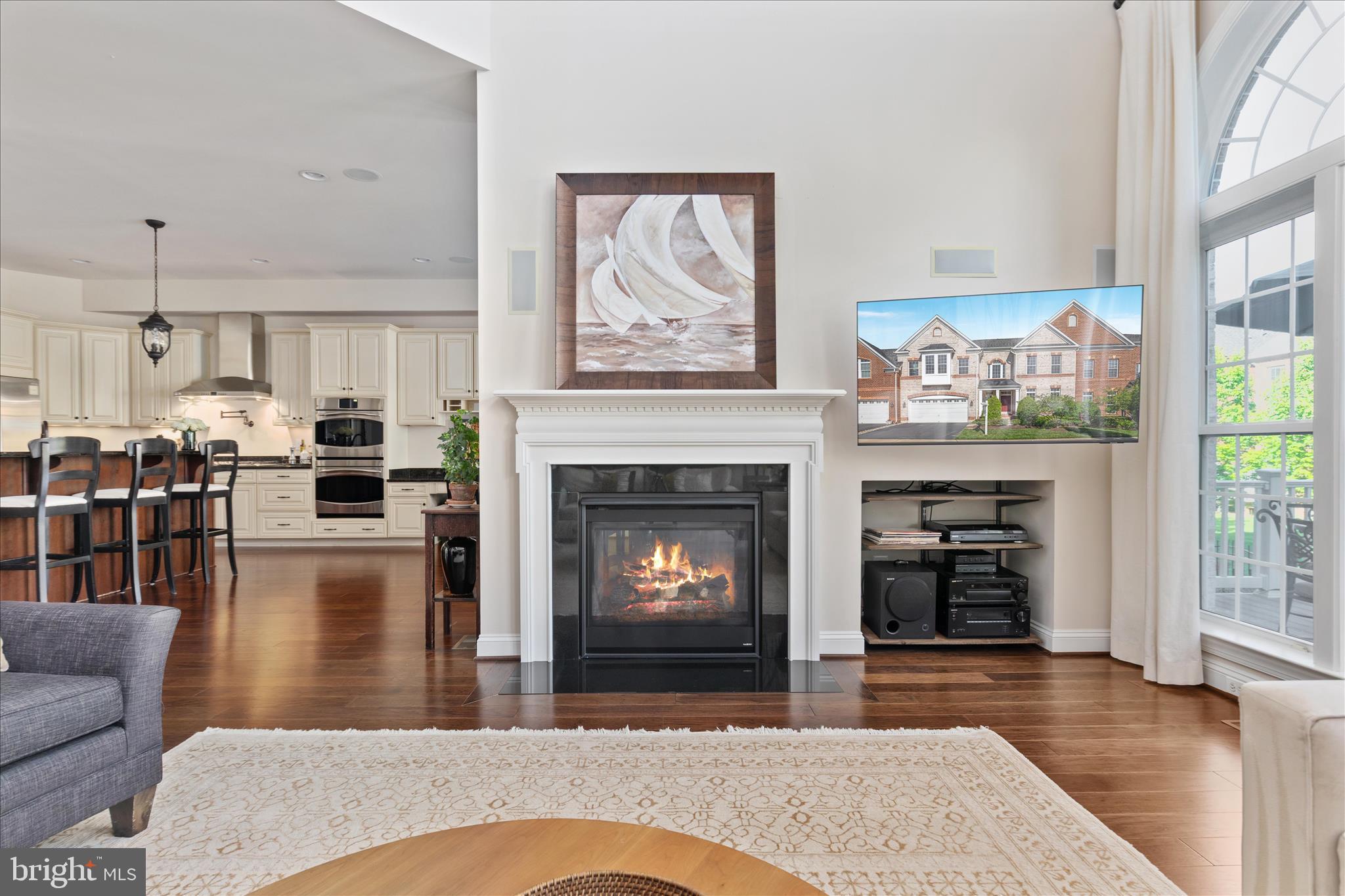KENSINGTON MANOR - Residential