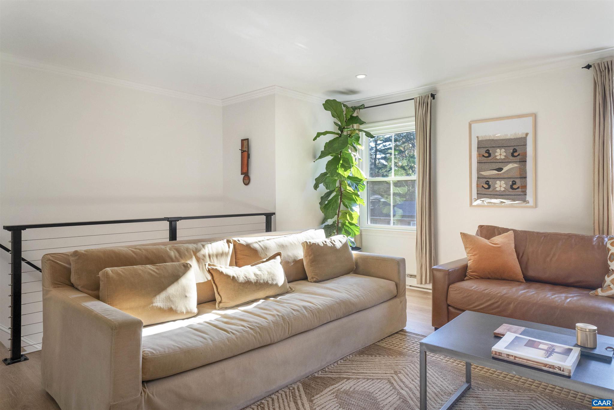 CANTERBURY HILLS - Residential