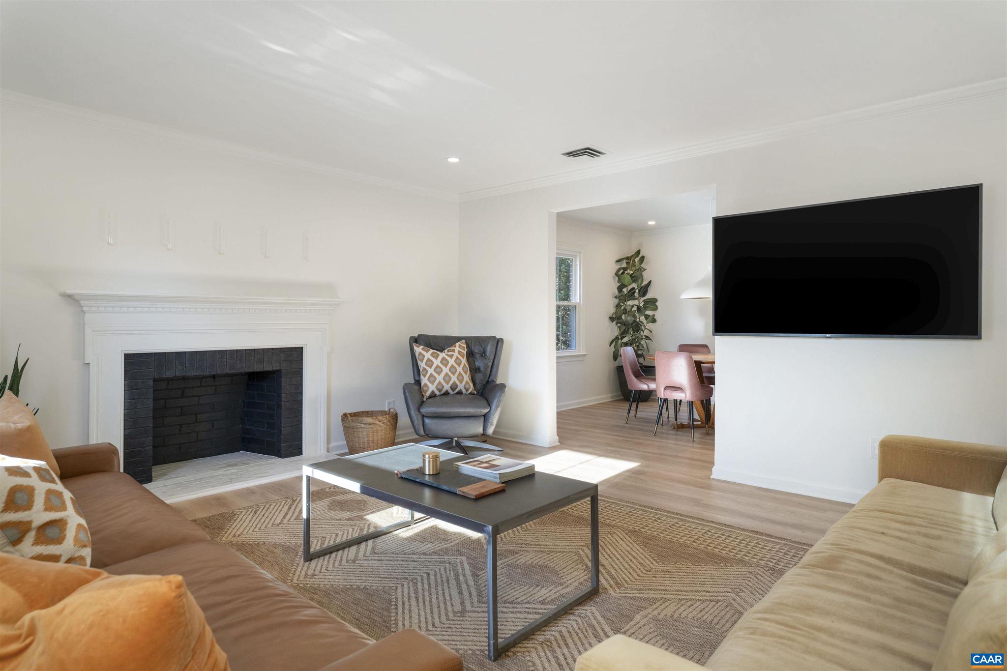 CANTERBURY HILLS - Residential