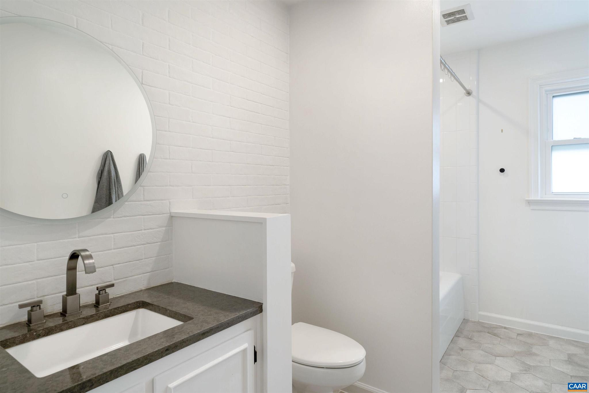 CANTERBURY HILLS - Residential