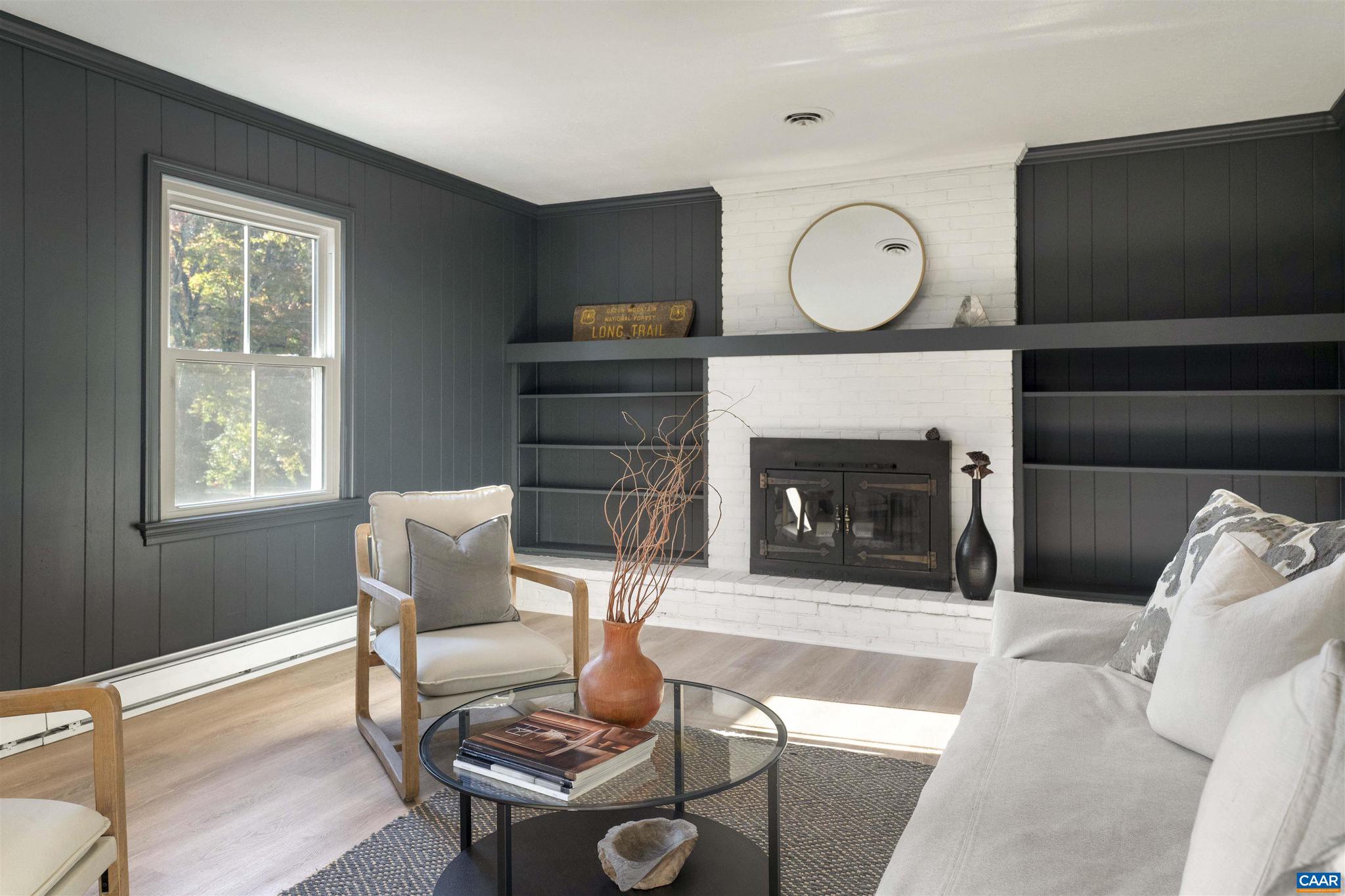 CANTERBURY HILLS - Residential