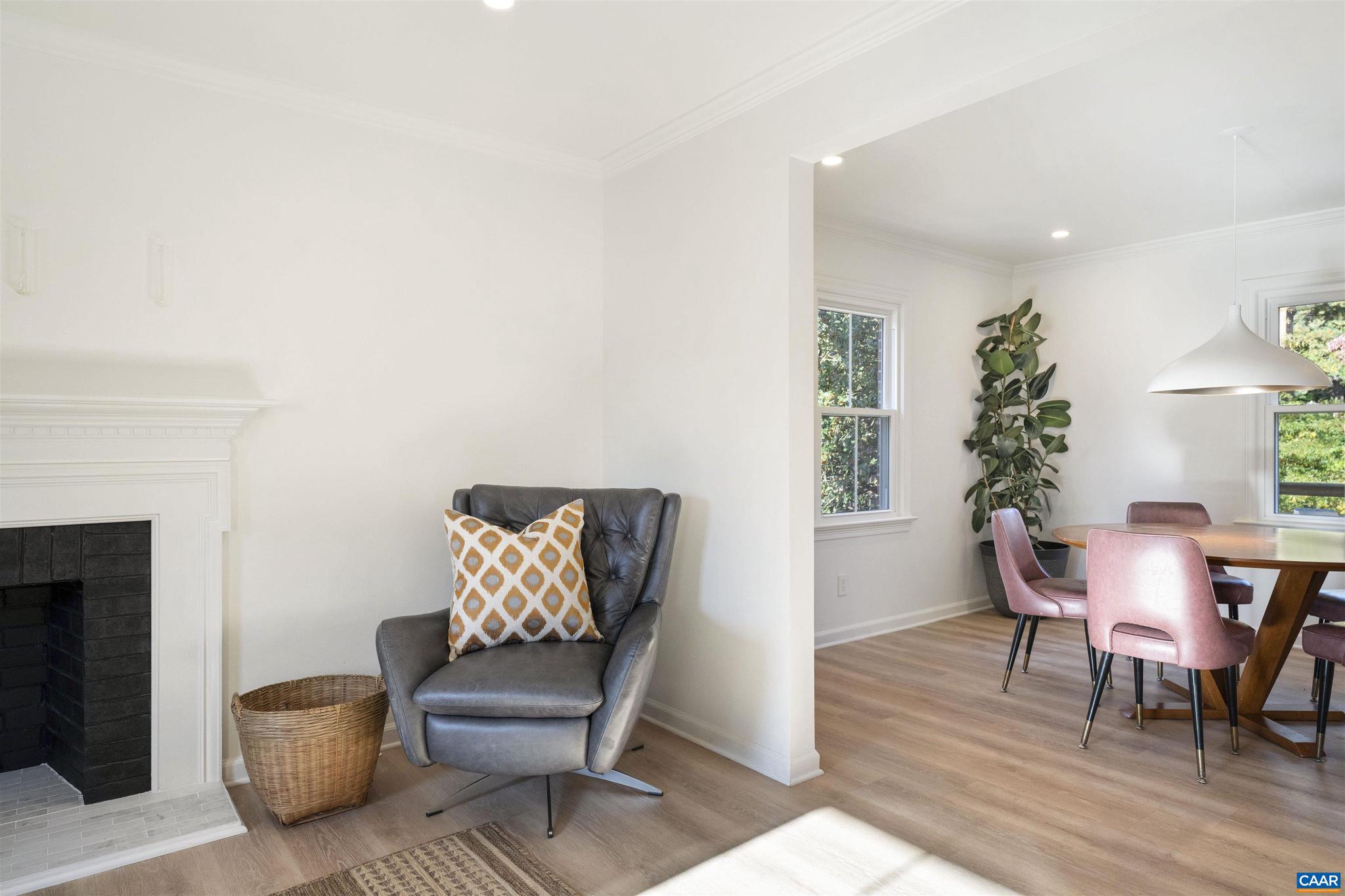 CANTERBURY HILLS - Residential