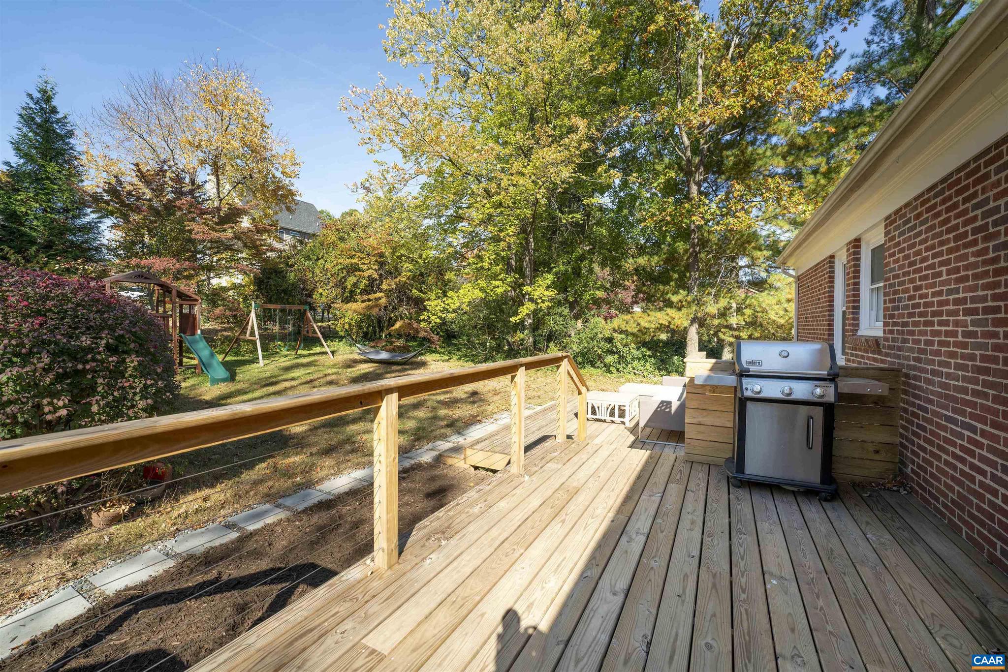 CANTERBURY HILLS - Residential