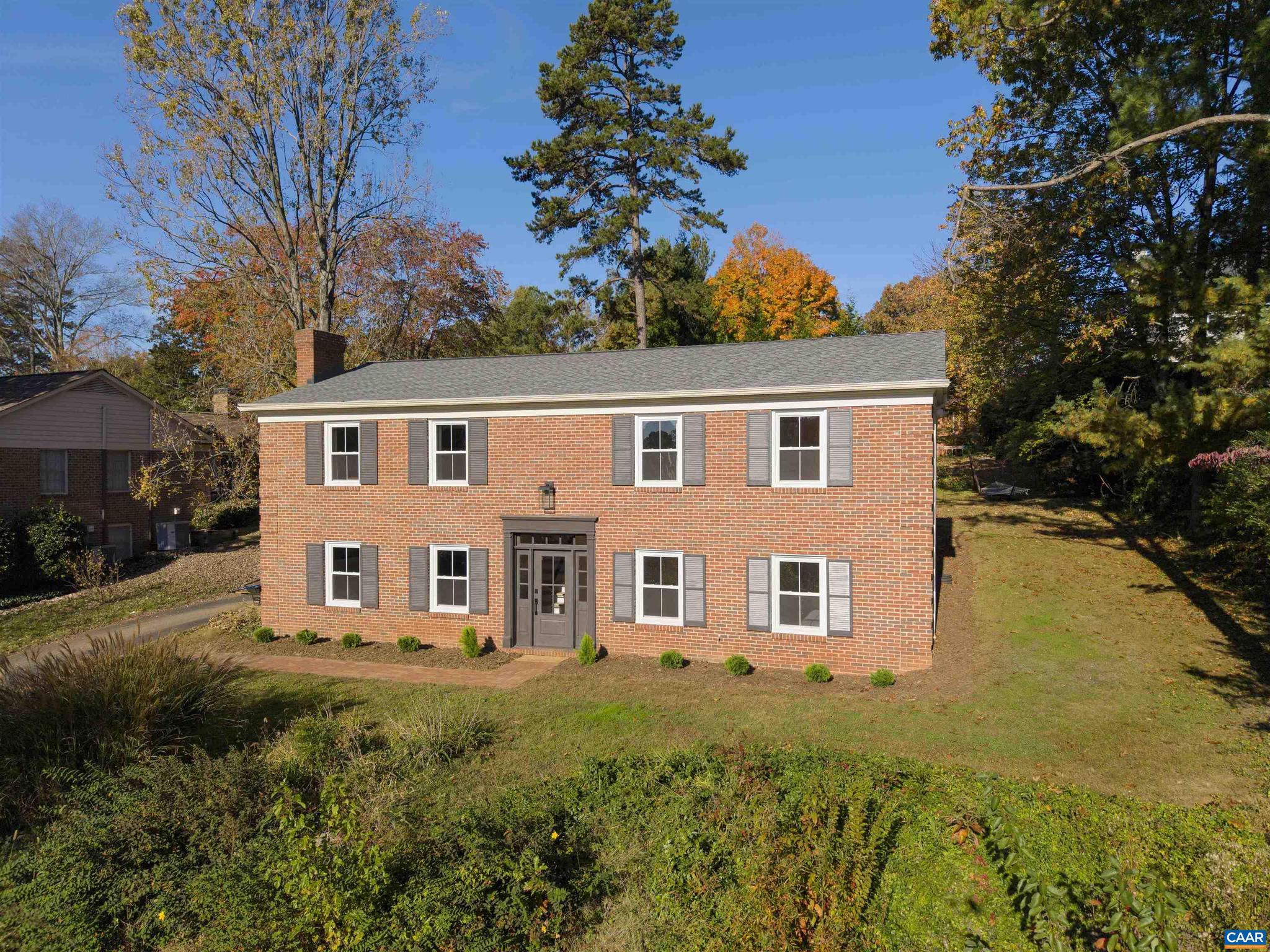 CANTERBURY HILLS - Residential