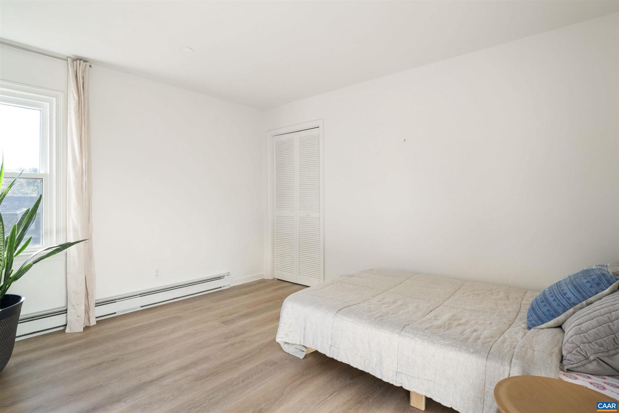 CANTERBURY HILLS - Residential