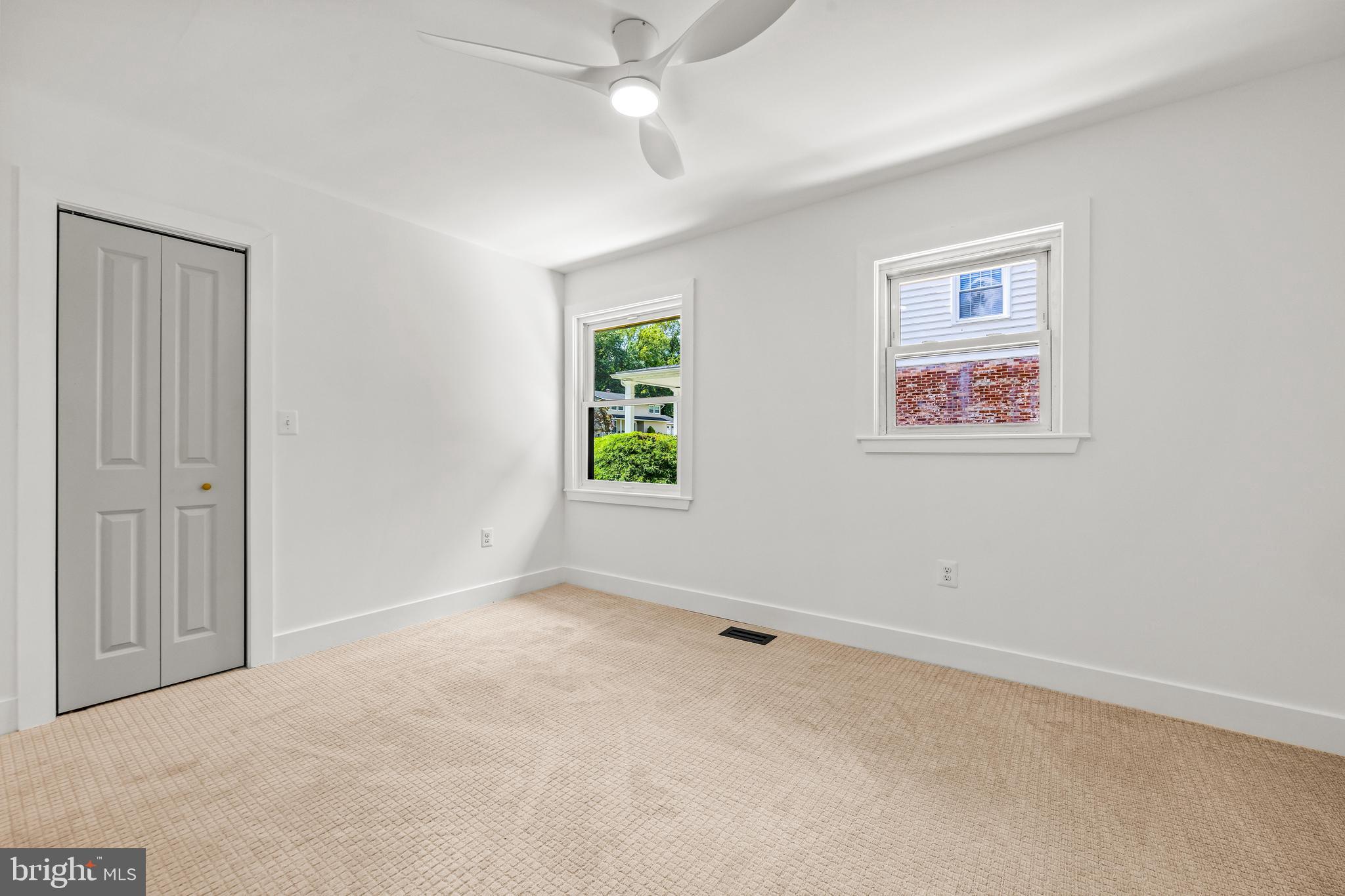 SPRINGDALE - Residential