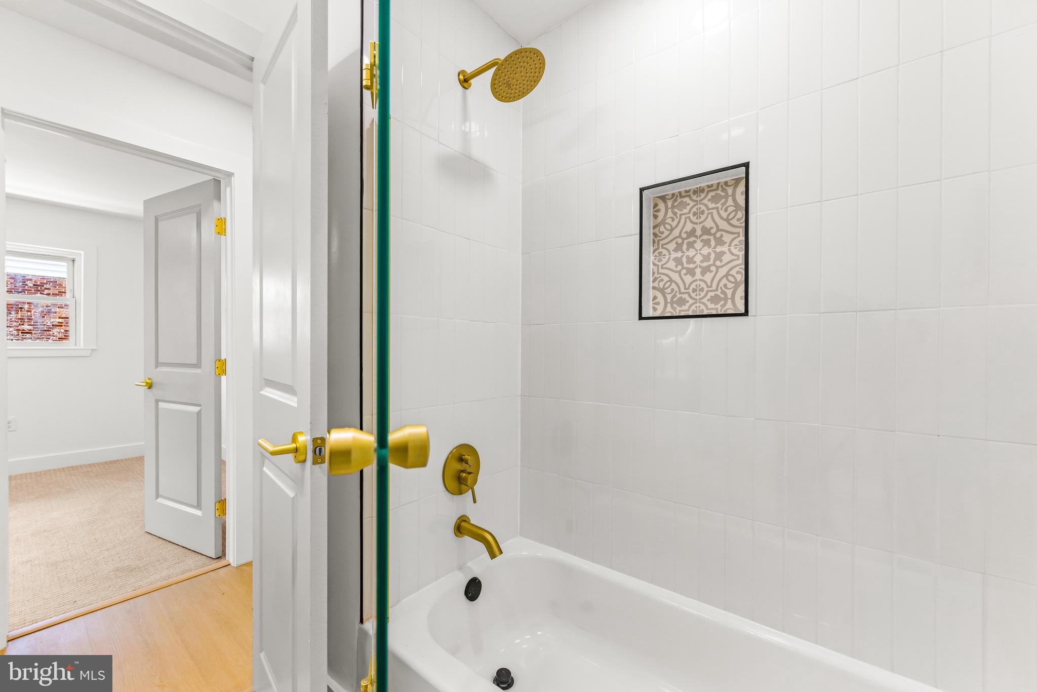 SPRINGDALE - Residential