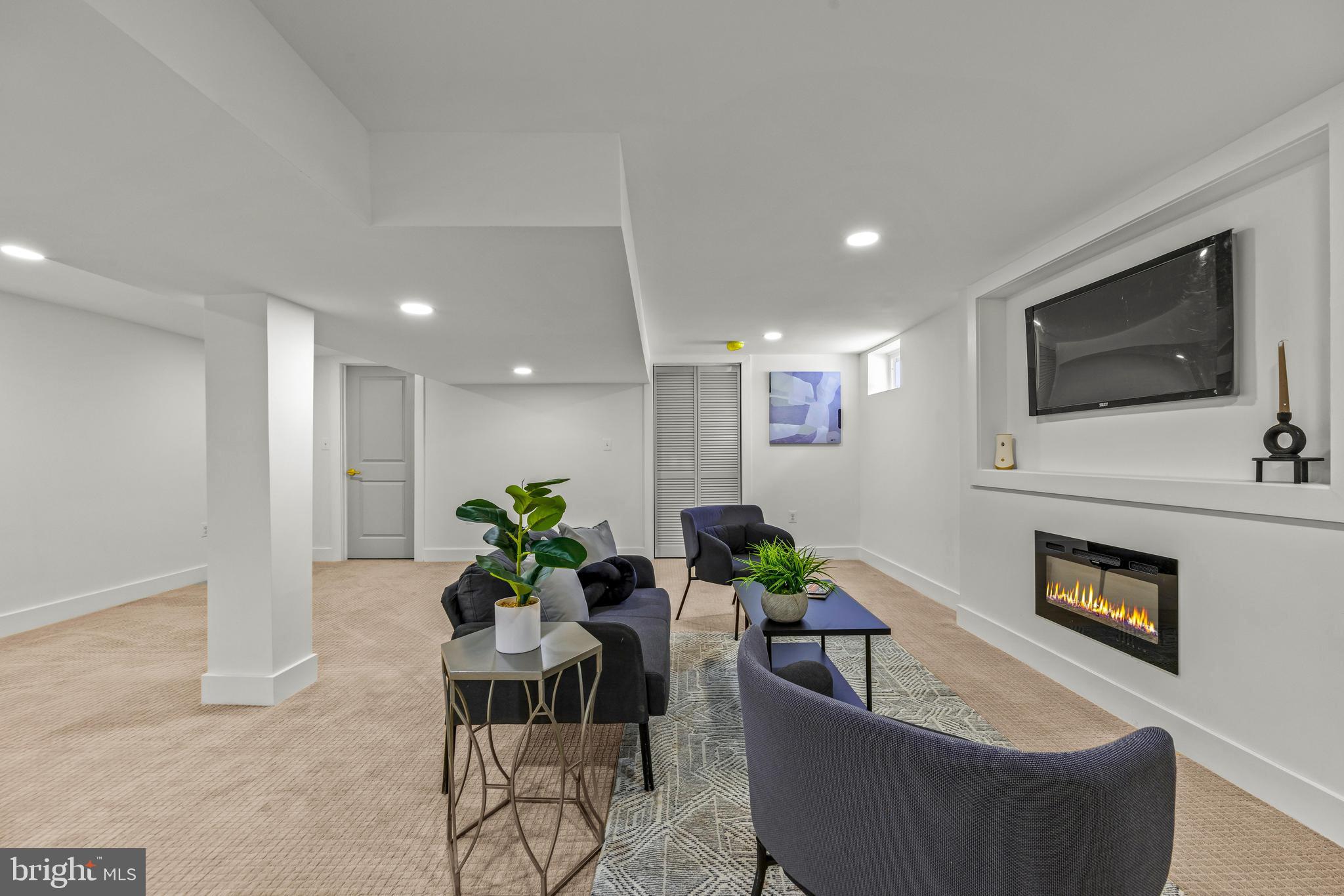 SPRINGDALE - Residential