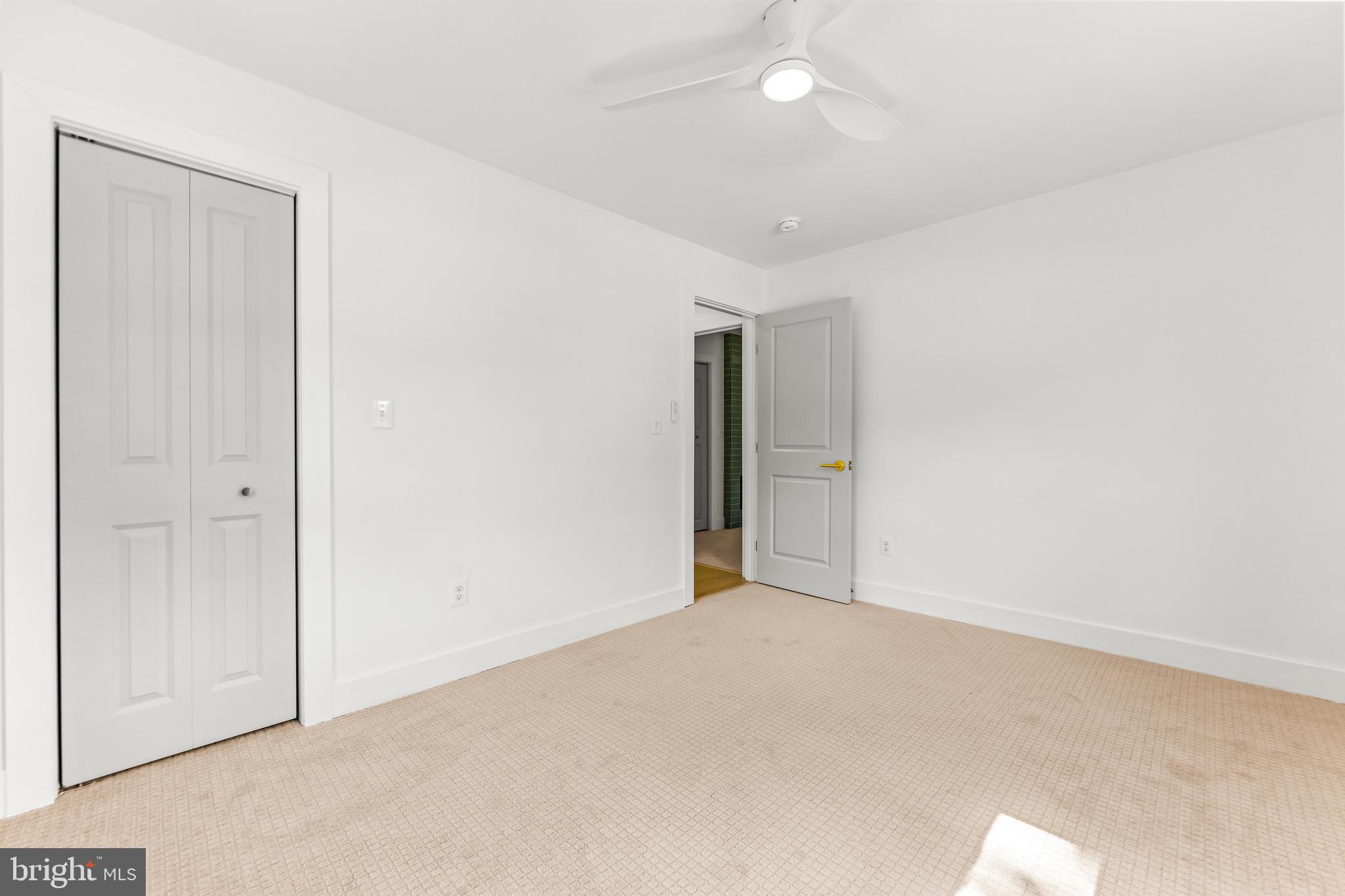 SPRINGDALE - Residential