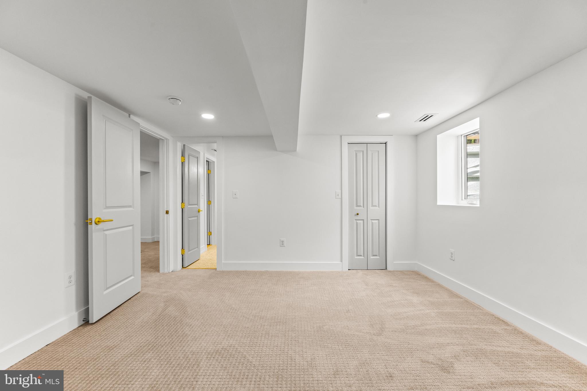 SPRINGDALE - Residential