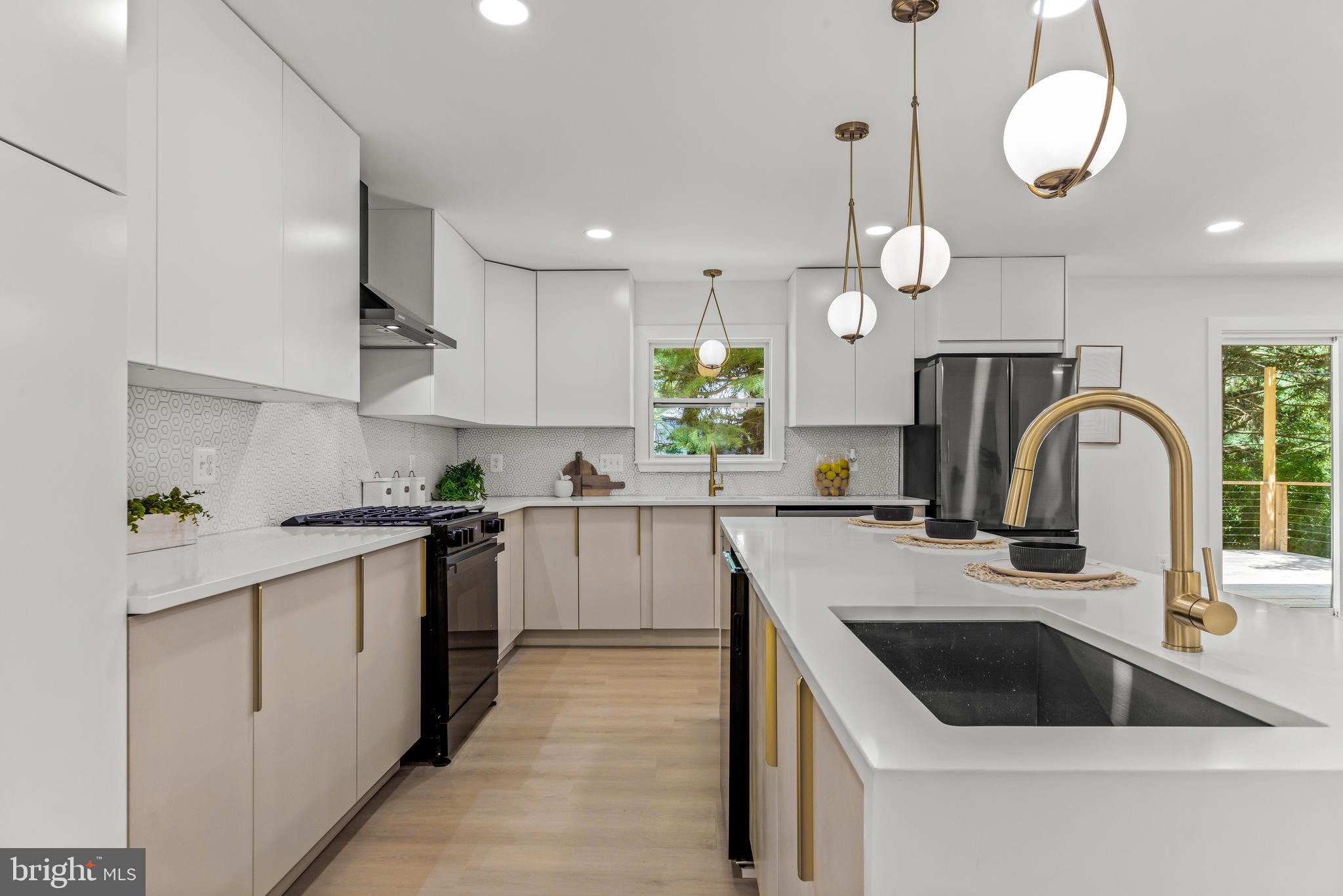 SPRINGDALE - Residential