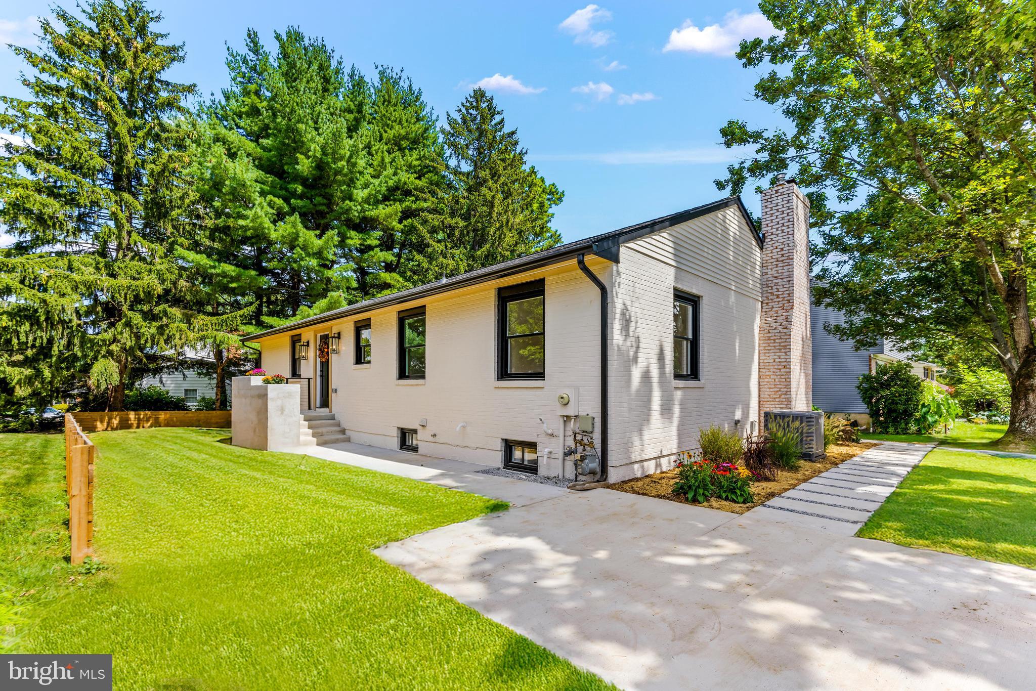 1018 BOSLEY ROAD